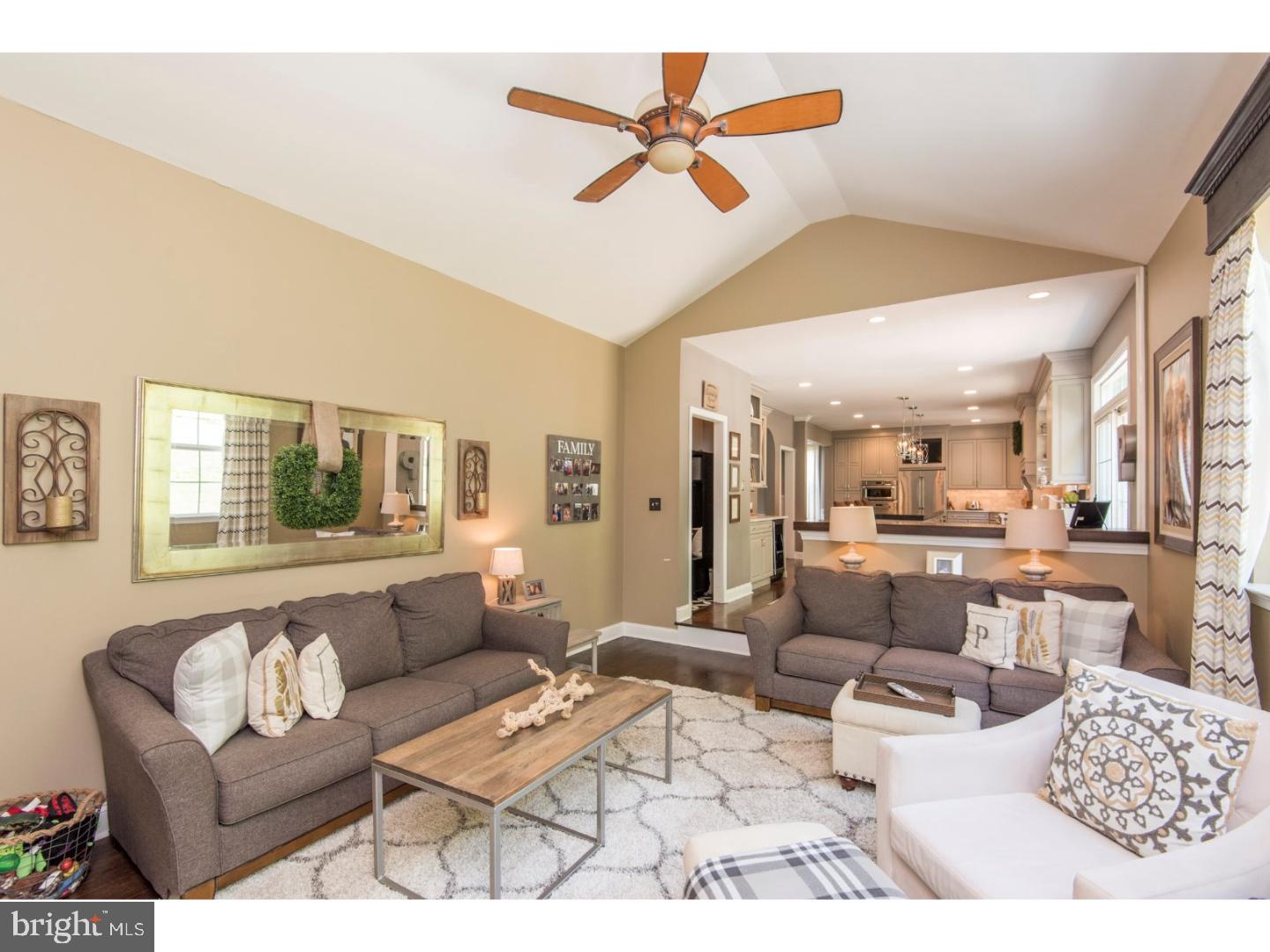 THE PINES - Residential