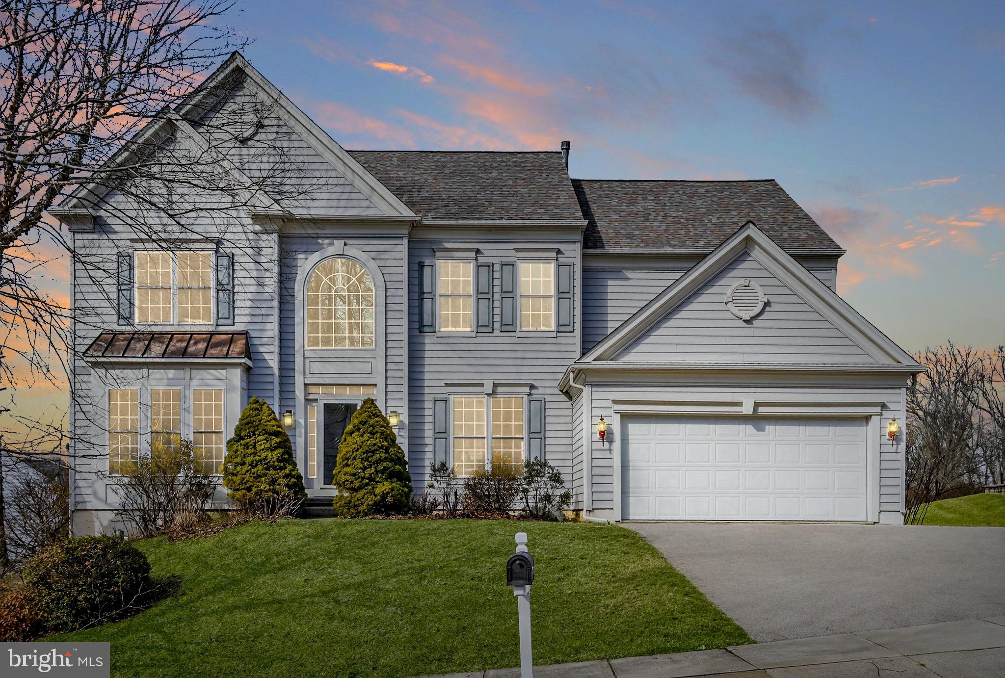 EAGLE HUNT - Residential