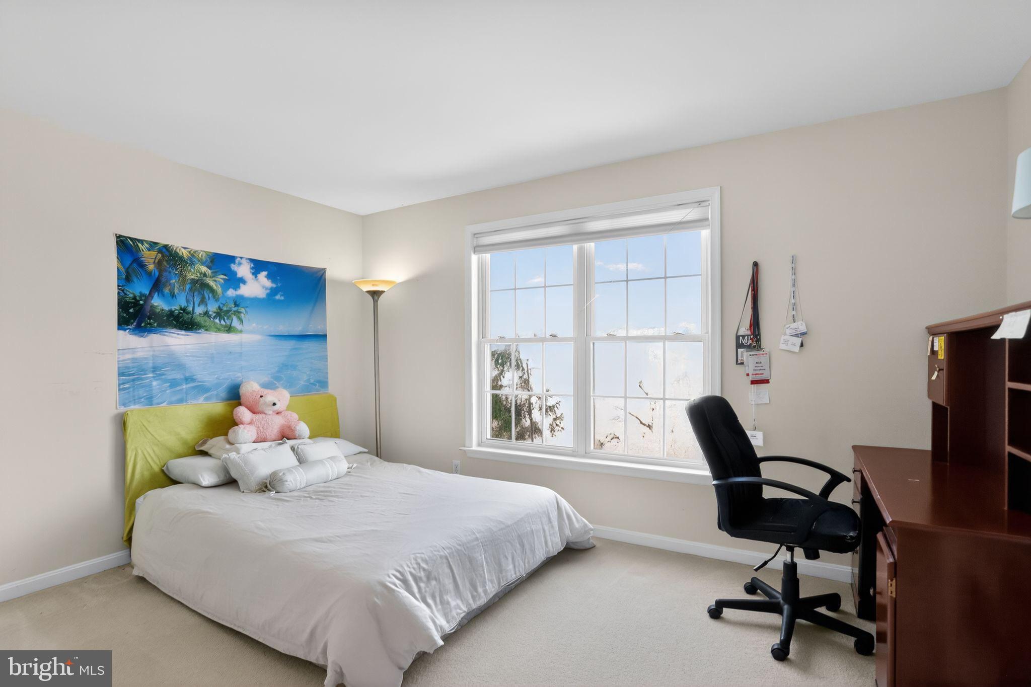 EAGLE HUNT - Residential