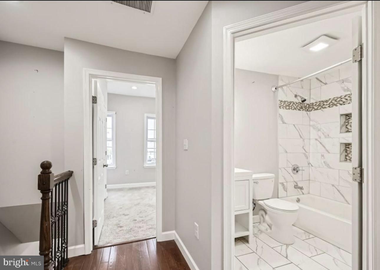 BROOKLYN - Residential