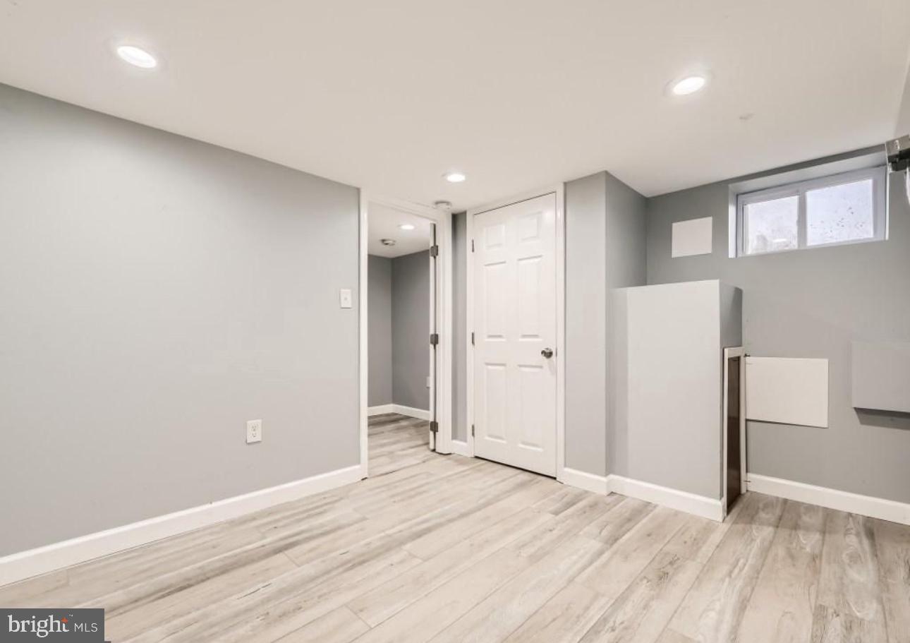 BROOKLYN - Residential