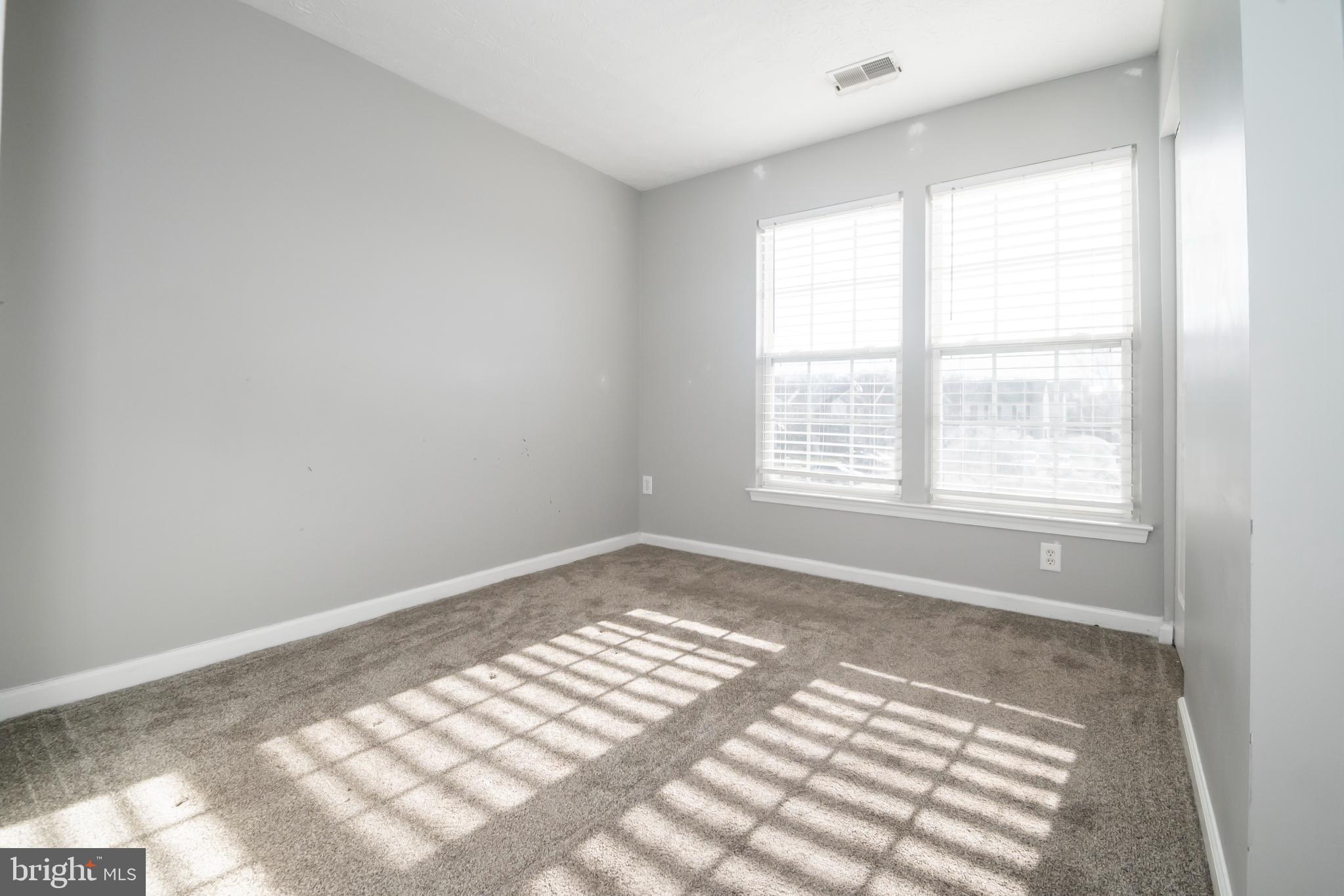 EATON SQUARE - Residential Lease