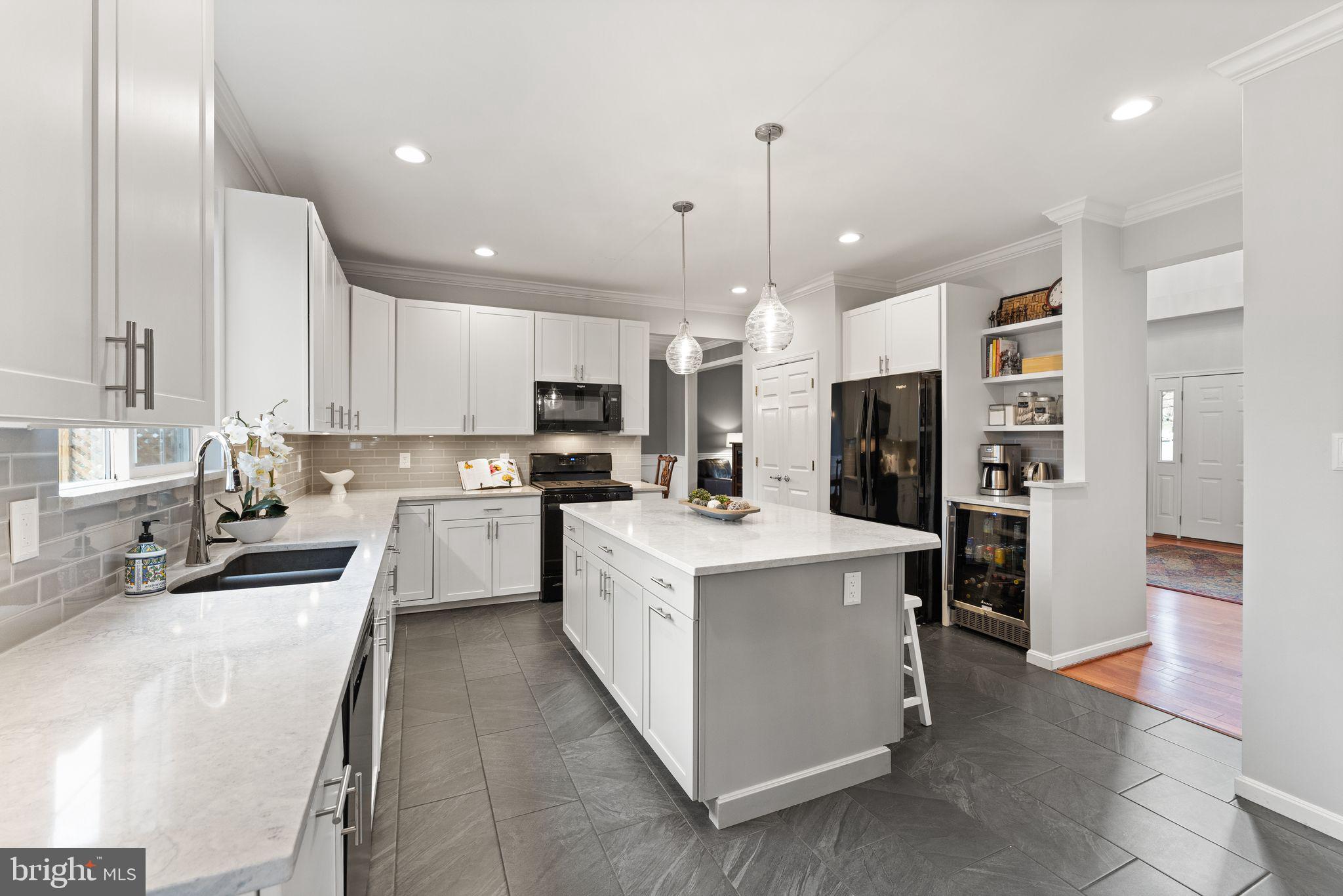 OLD WATERFORD KNOLL - Residential