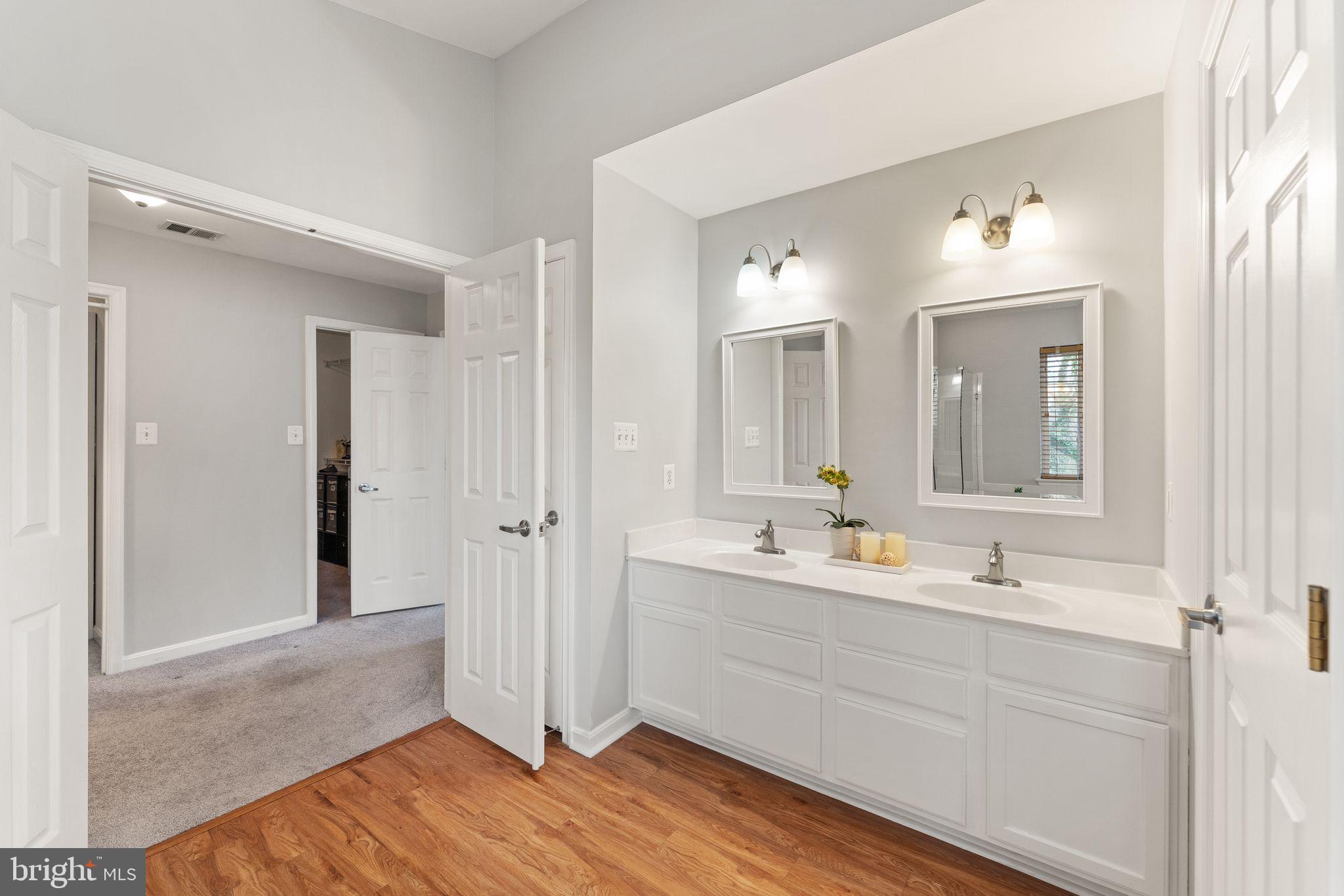 OLD WATERFORD KNOLL - Residential