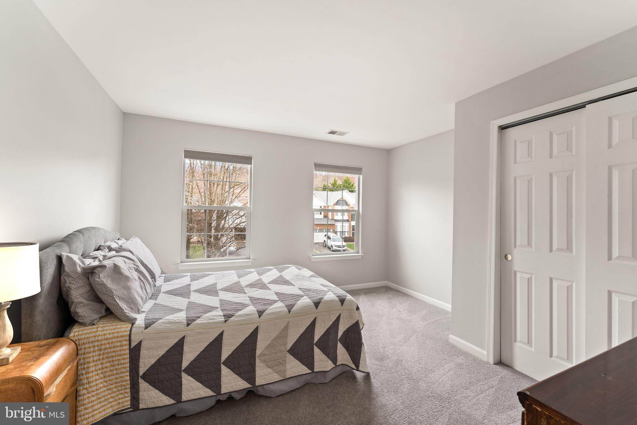 OLD WATERFORD KNOLL - Residential