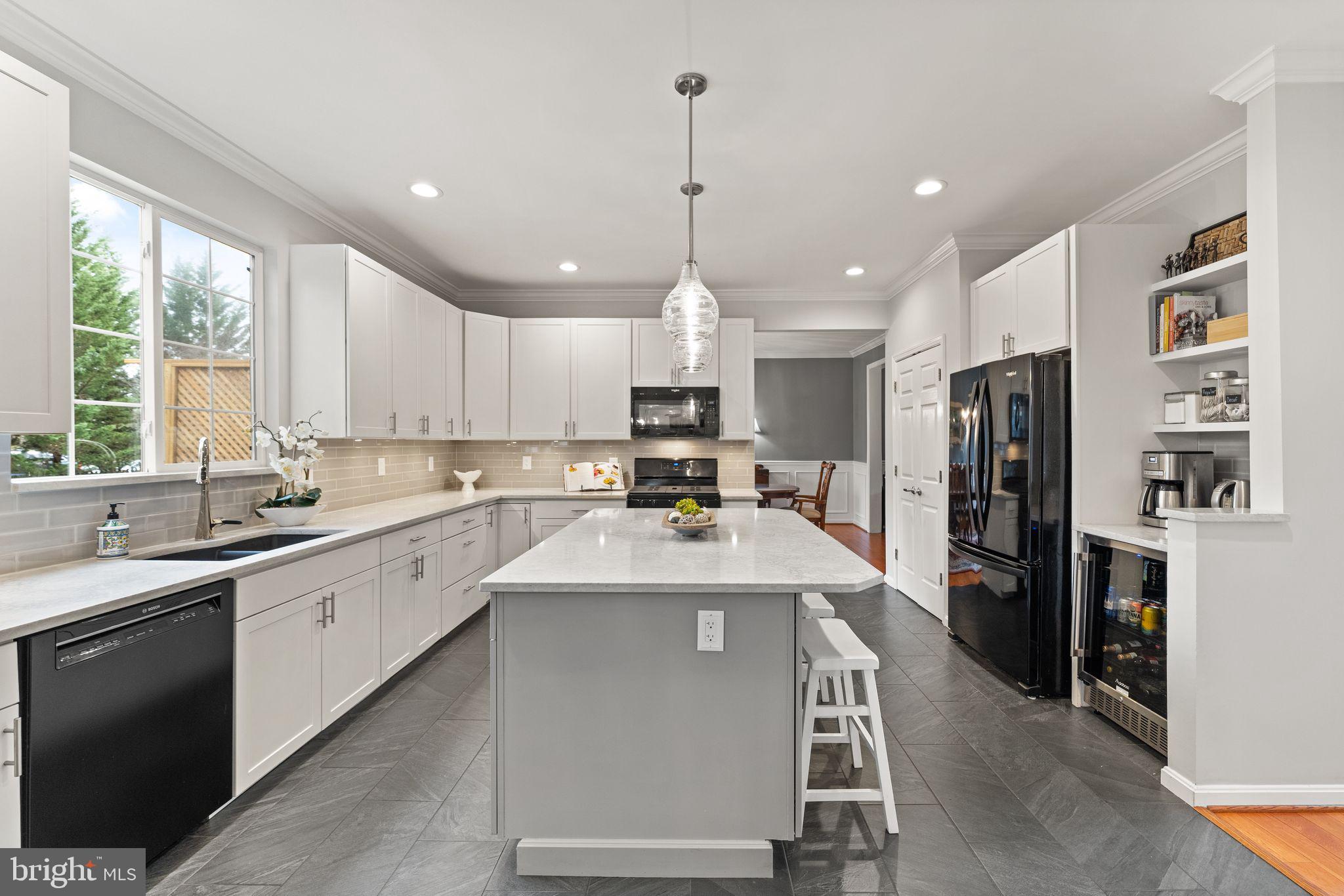 OLD WATERFORD KNOLL - Residential