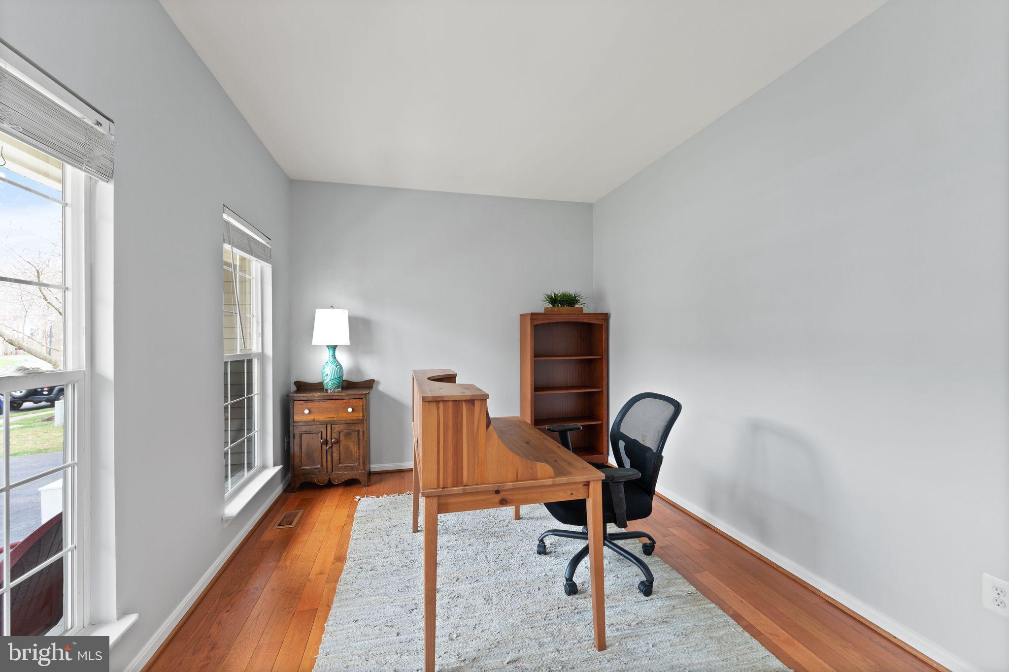 OLD WATERFORD KNOLL - Residential