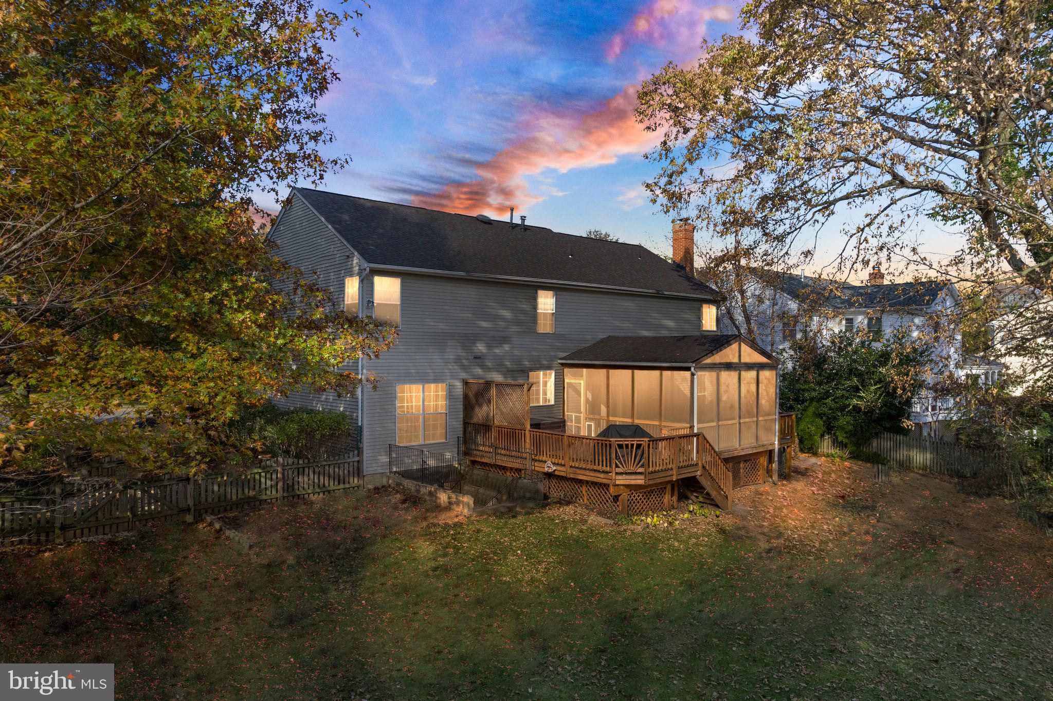 OLD WATERFORD KNOLL - Residential