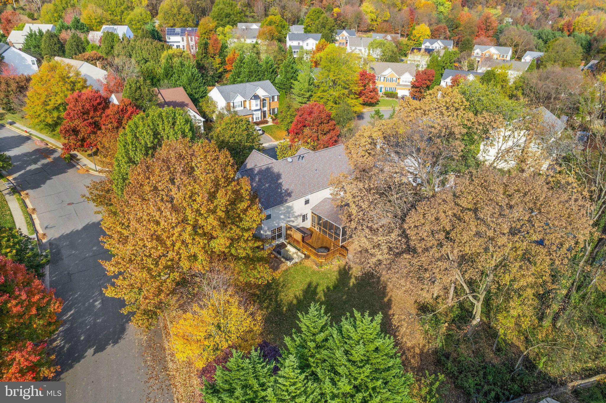 OLD WATERFORD KNOLL - Residential