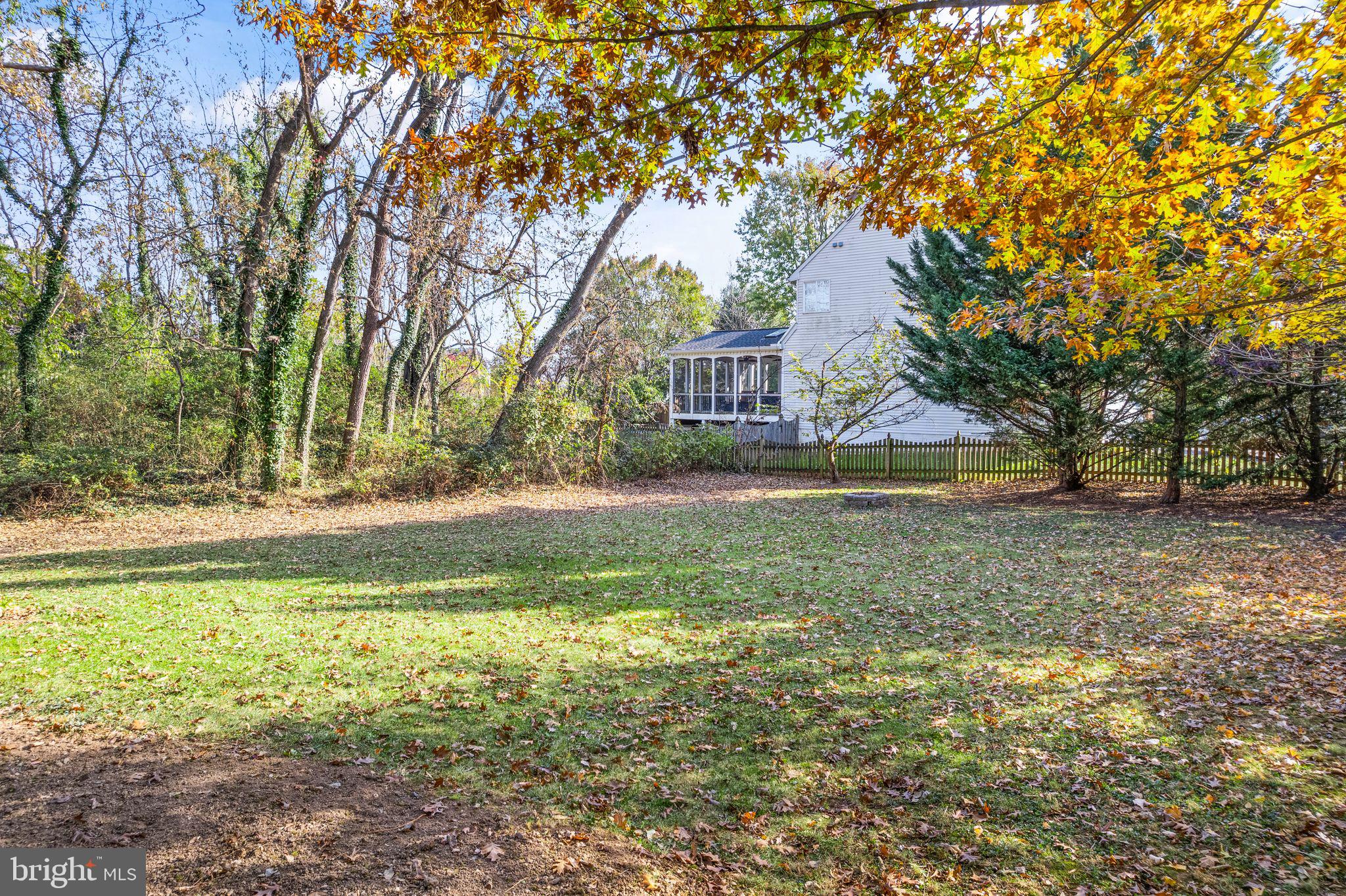 OLD WATERFORD KNOLL - Residential