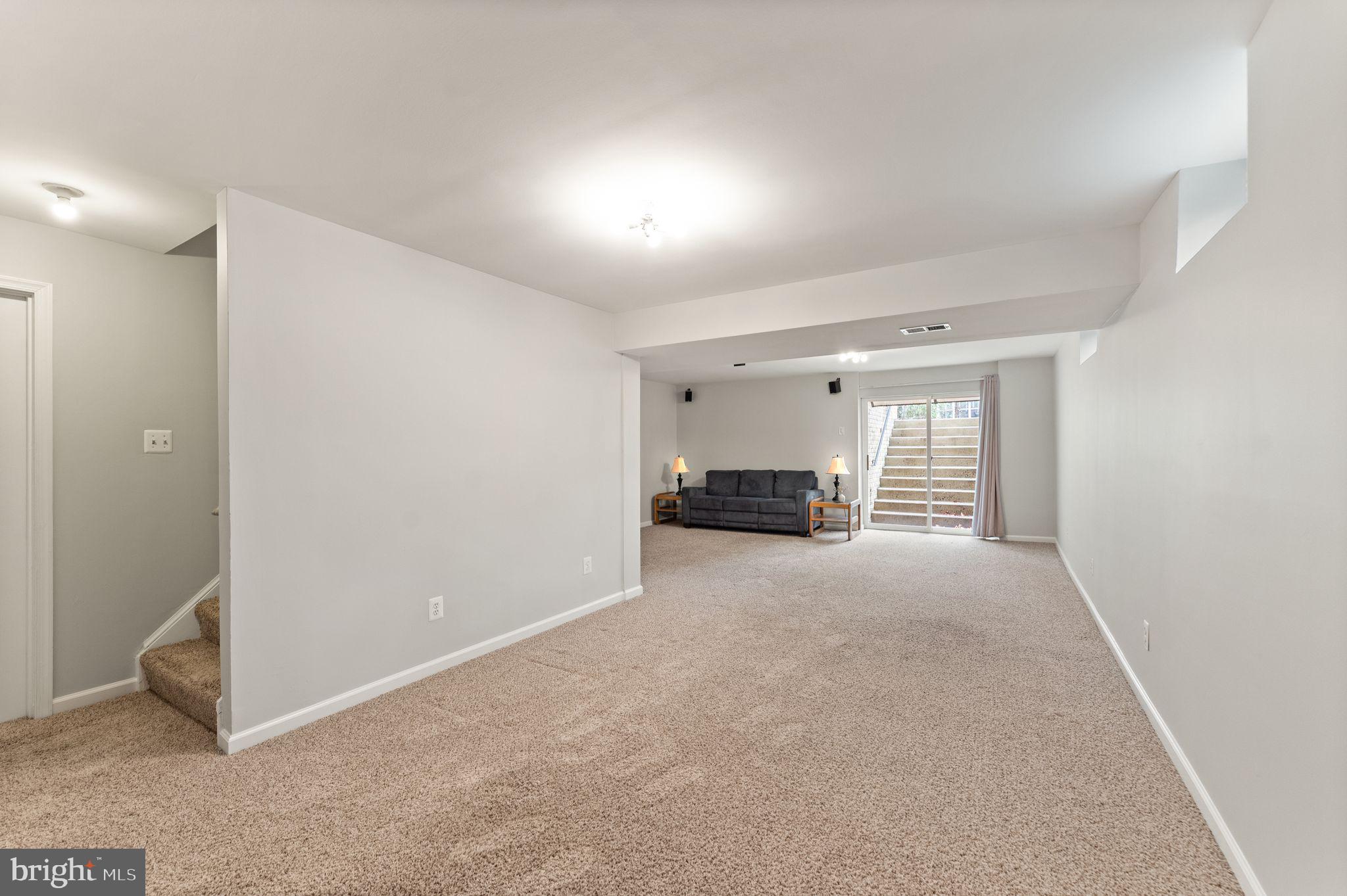 OLD WATERFORD KNOLL - Residential