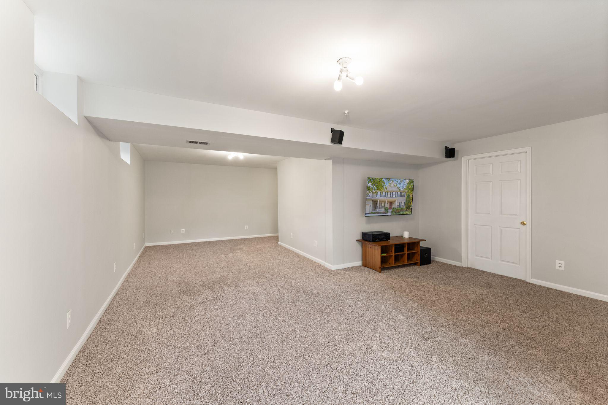 OLD WATERFORD KNOLL - Residential