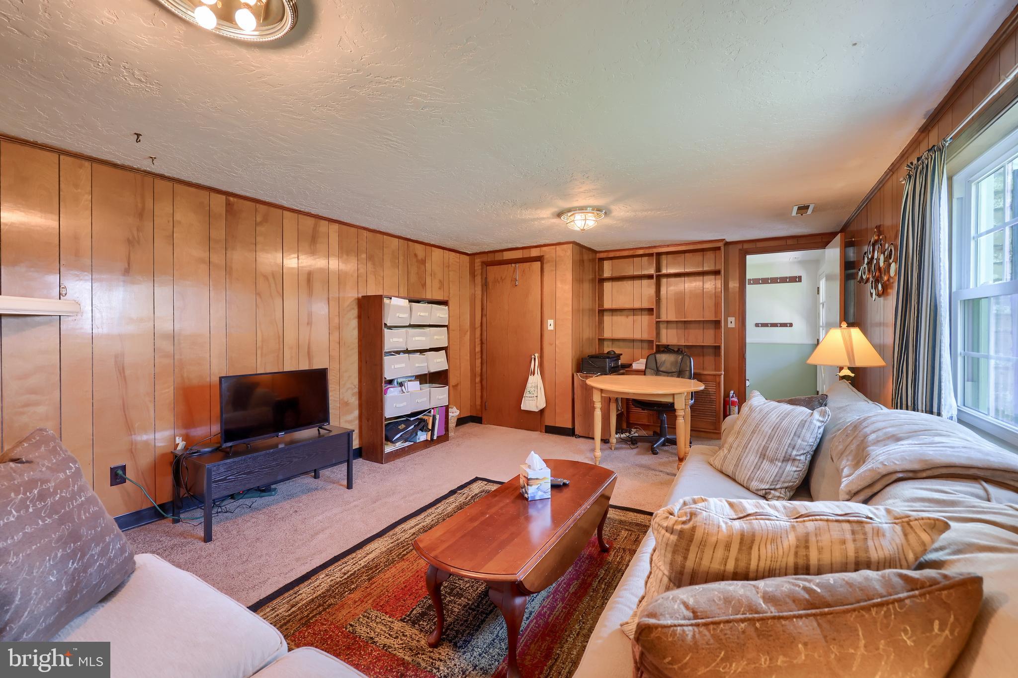 EDGEHILL - Residential