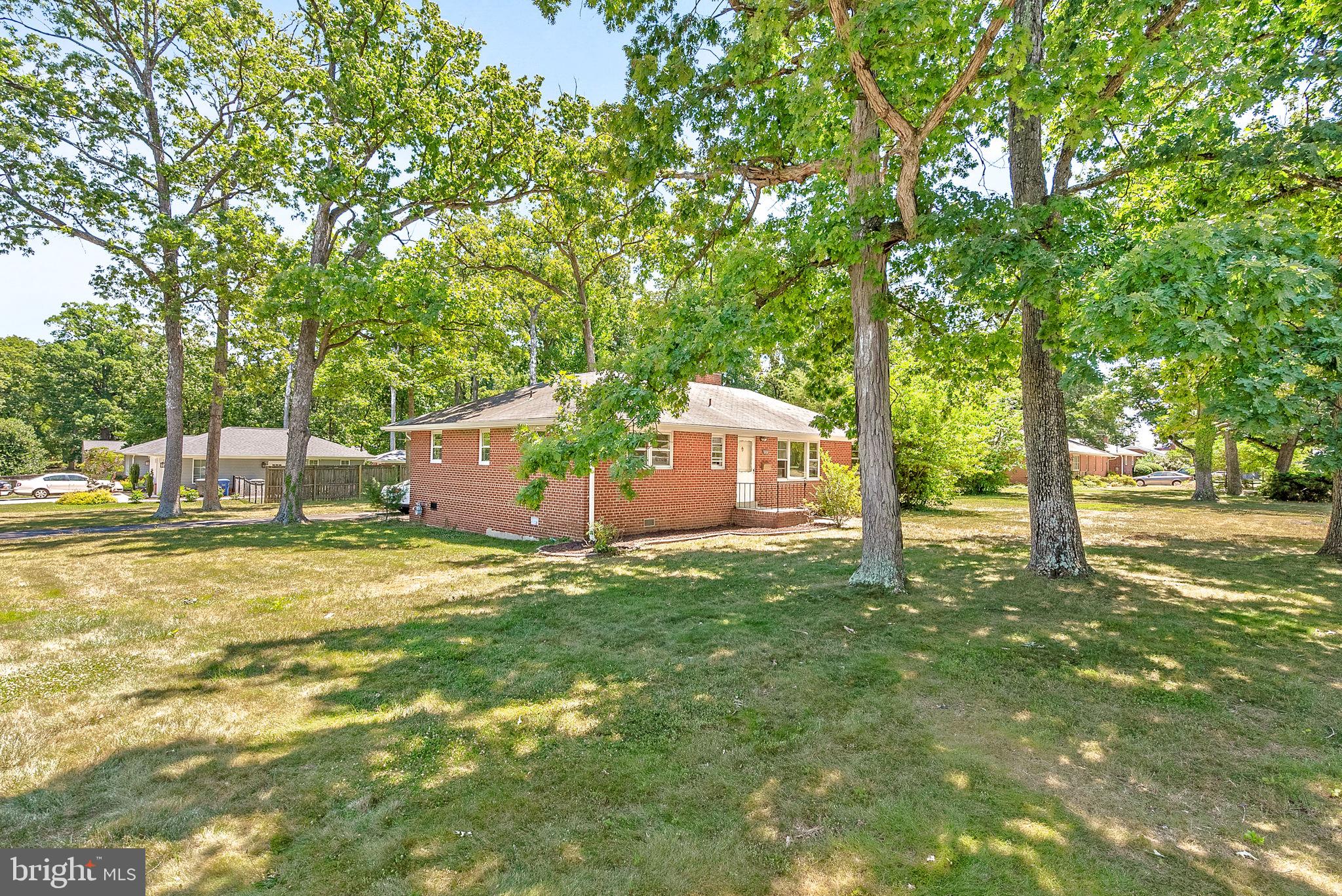 BUSH HILL WOODS - Residential