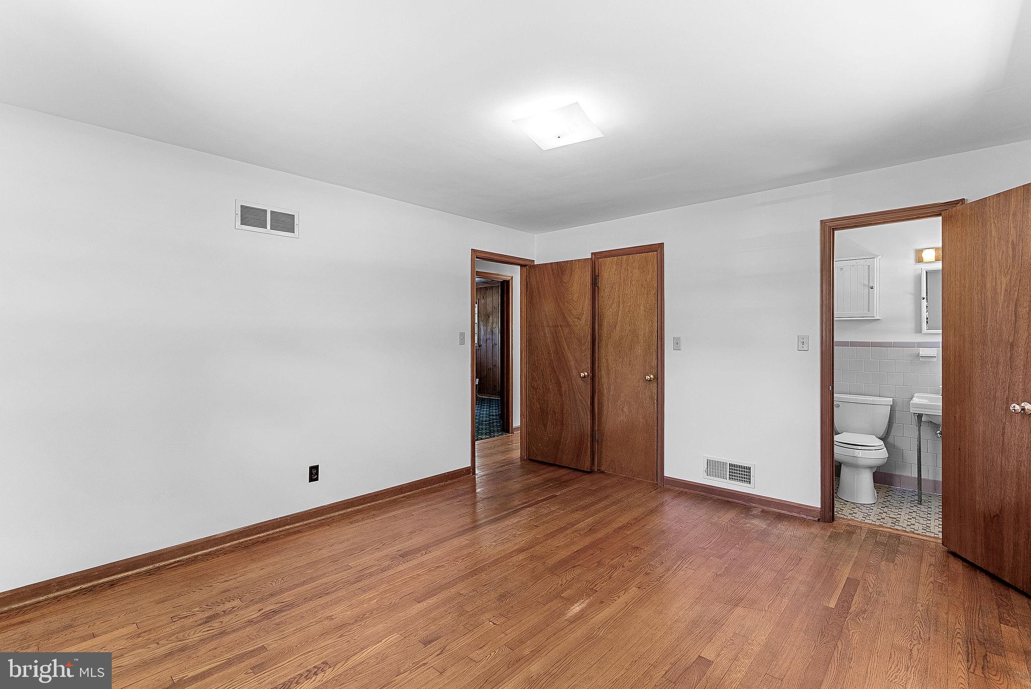 BUSH HILL WOODS - Residential