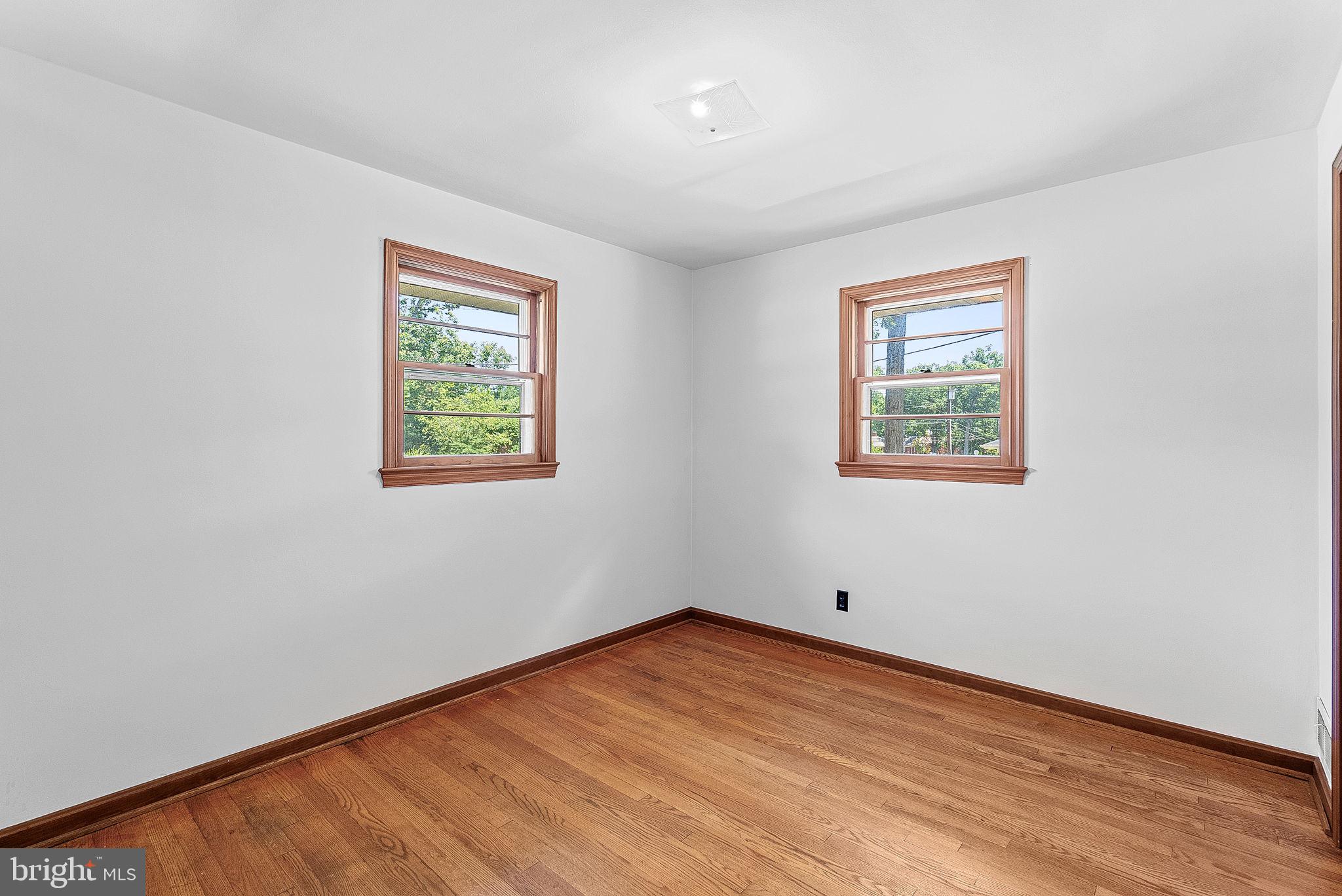 BUSH HILL WOODS - Residential