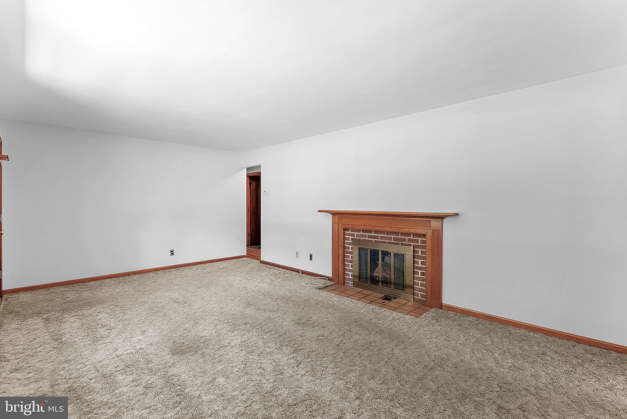 BUSH HILL WOODS - Residential