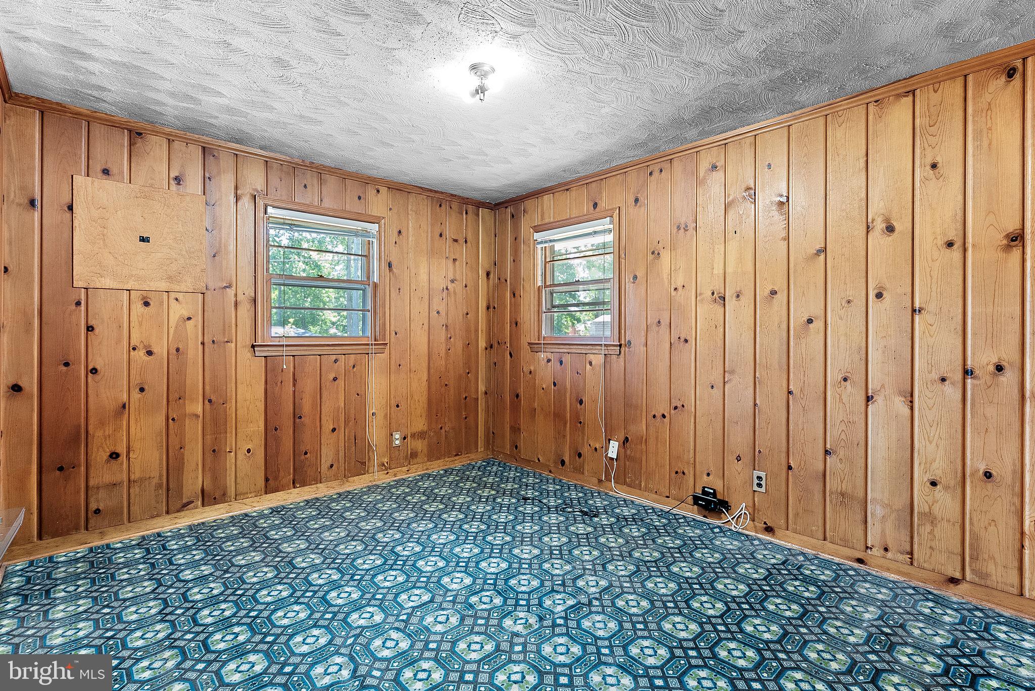 BUSH HILL WOODS - Residential