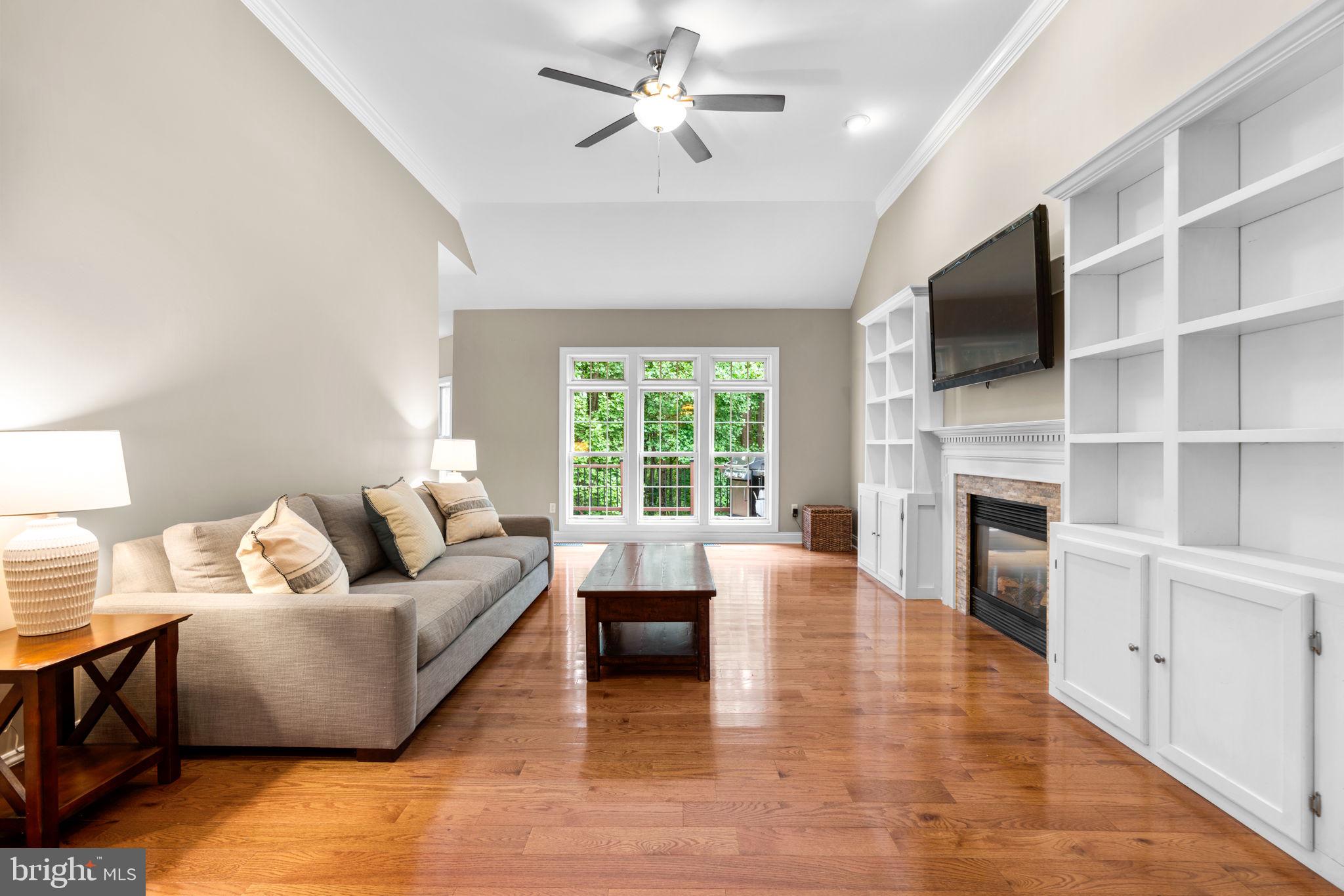 VILLAGE OF RIVER HILL - Residential