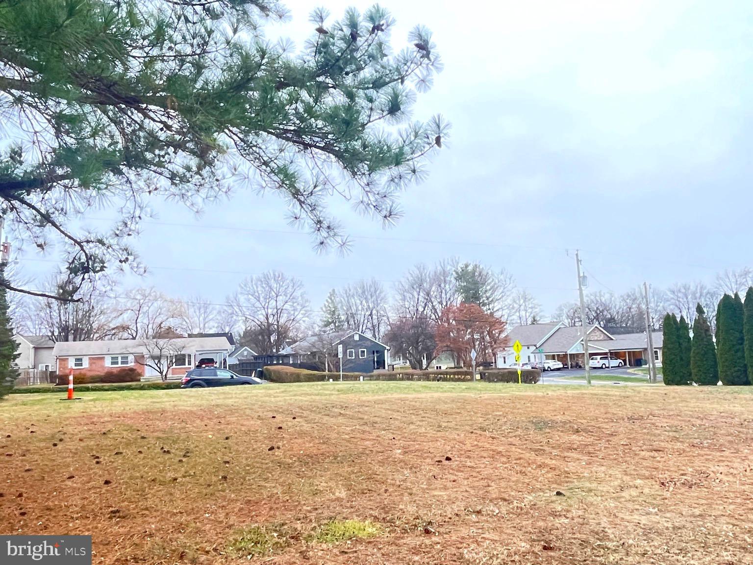 425 - 431 E E STREET