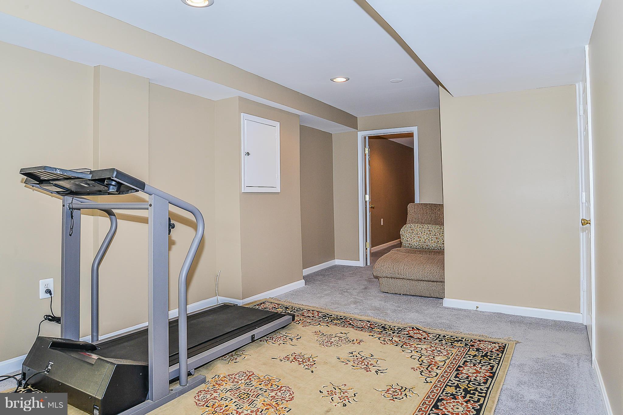 BURKE CENTRE - Residential