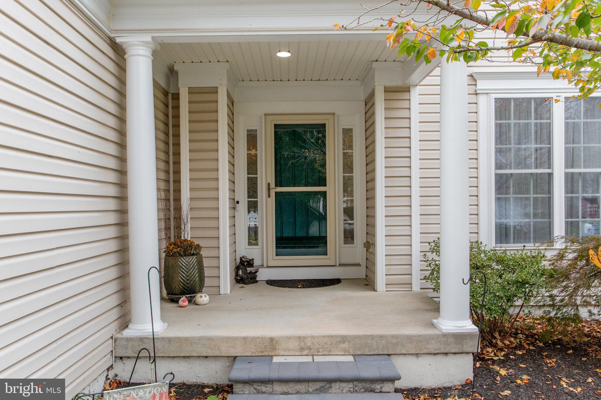 354 E ARMSTRONG DRIVE