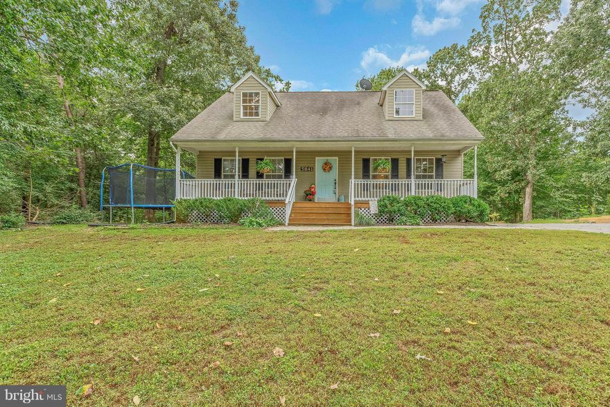 Gorgeous 4 bed 3 bath 2,600 sqft Cape Cod sitting on .5+ acres with private beach privileges located in St. Leonard! This home has everything you could ever want w/ hdwd flrs, vaulted ceilings in lvng rm, crown molding, 2 full size ktchns w/ plenty of cabinet & storage space, 2 lvng rms, mstr suite, 2 laundry areas & bonus room upstairs that overlooks the lwr lvl! BBQ on back deck off ktchn