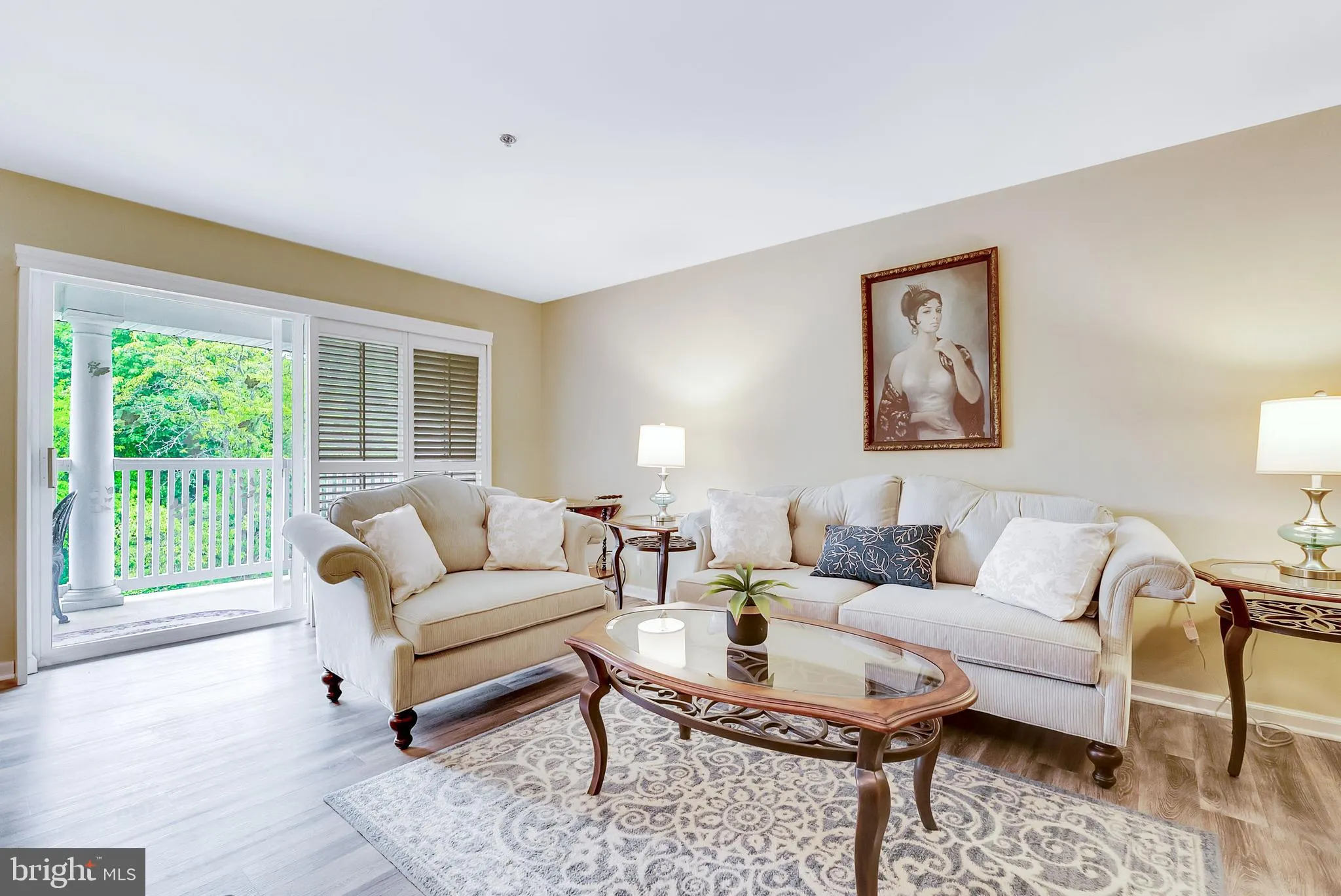 Paoli, Pennsylvania 19301, United States, 2 Bedrooms Bedrooms, ,2 BathroomsBathrooms,Residential,Active,129638