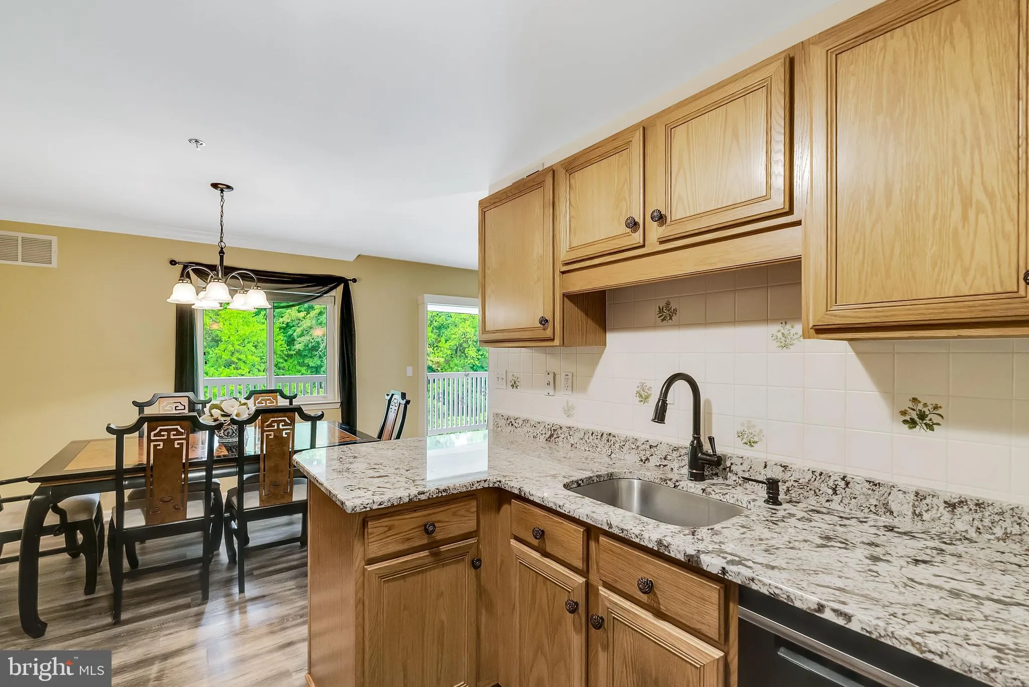 Paoli, Pennsylvania 19301, United States, 2 Bedrooms Bedrooms, ,2 BathroomsBathrooms,Residential,Active,129638