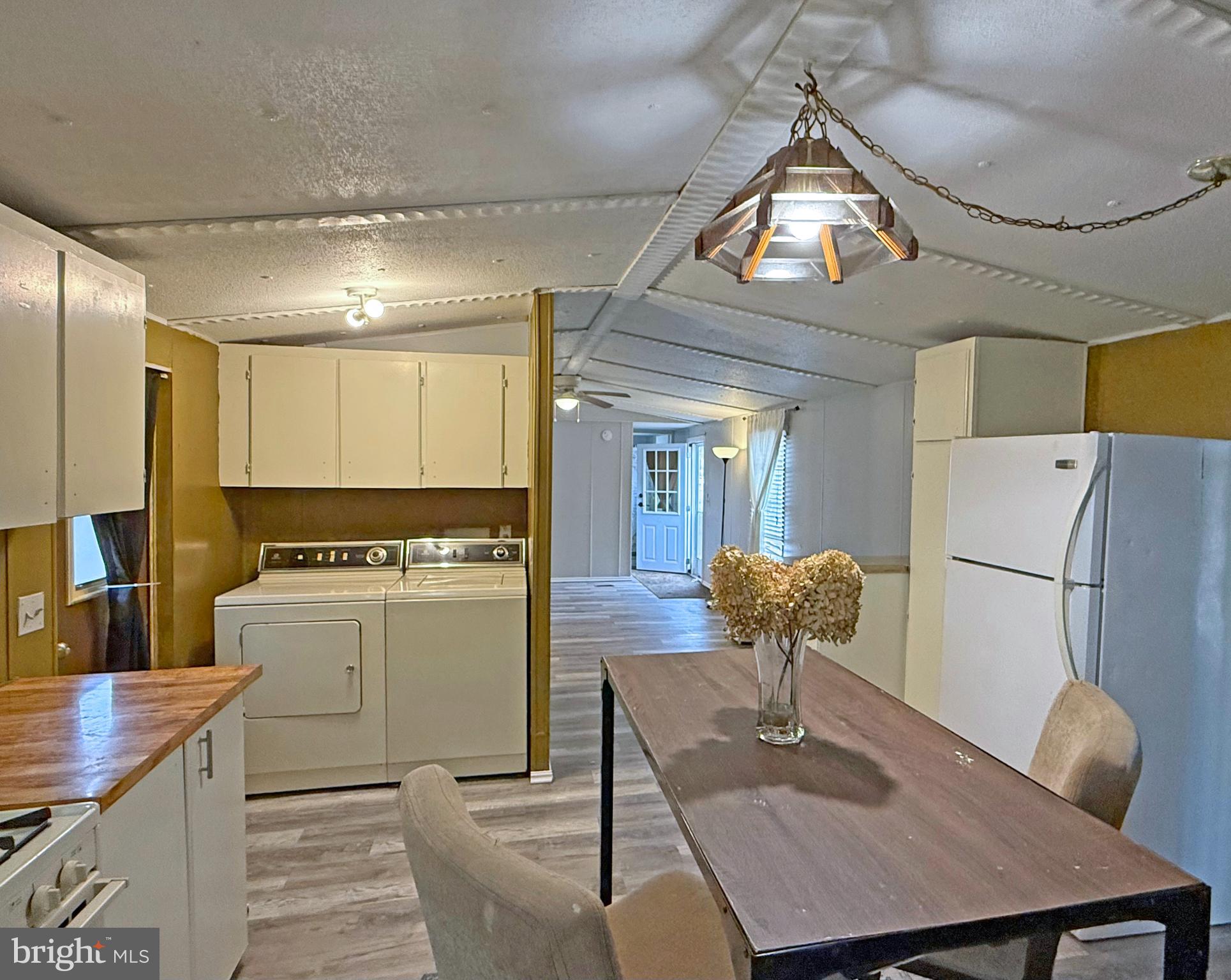 LOVE CREEK PARK - Residential