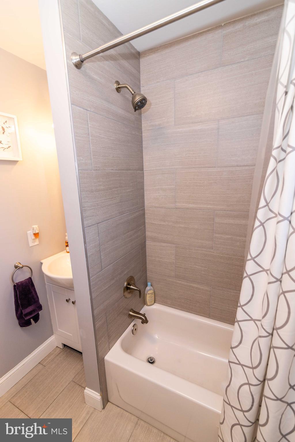 RIDLEY PARK - Residential