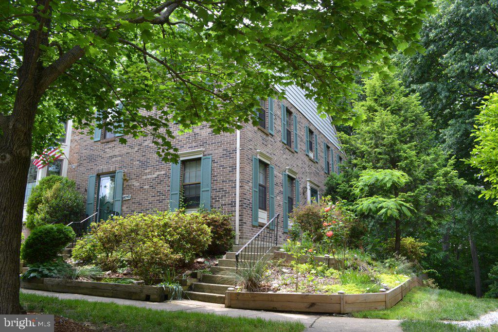 CARDINAL GLEN - Residential Lease