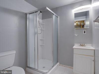 CARDINAL GLEN - Residential Lease