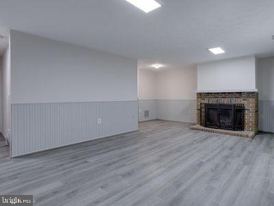 CARDINAL GLEN - Residential Lease