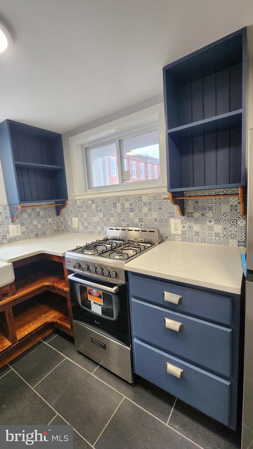 WEST PASSYUNK - Residential Lease