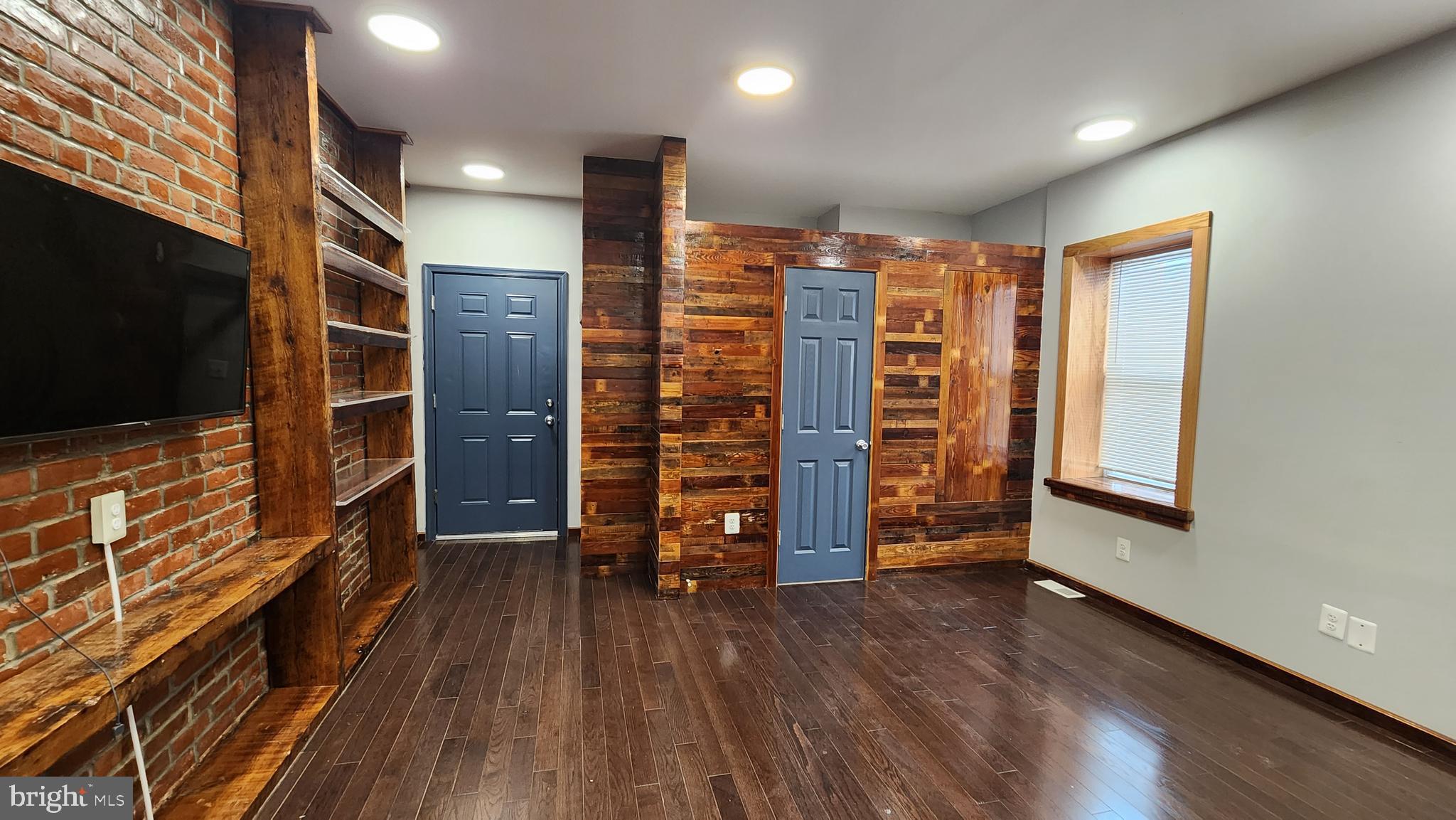 WEST PASSYUNK - Residential Lease