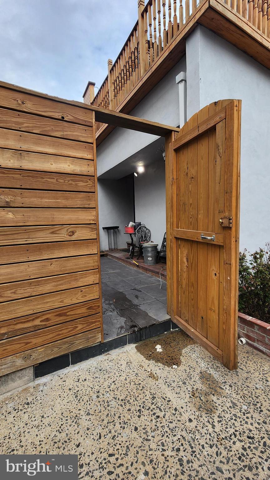 WEST PASSYUNK - Residential Lease