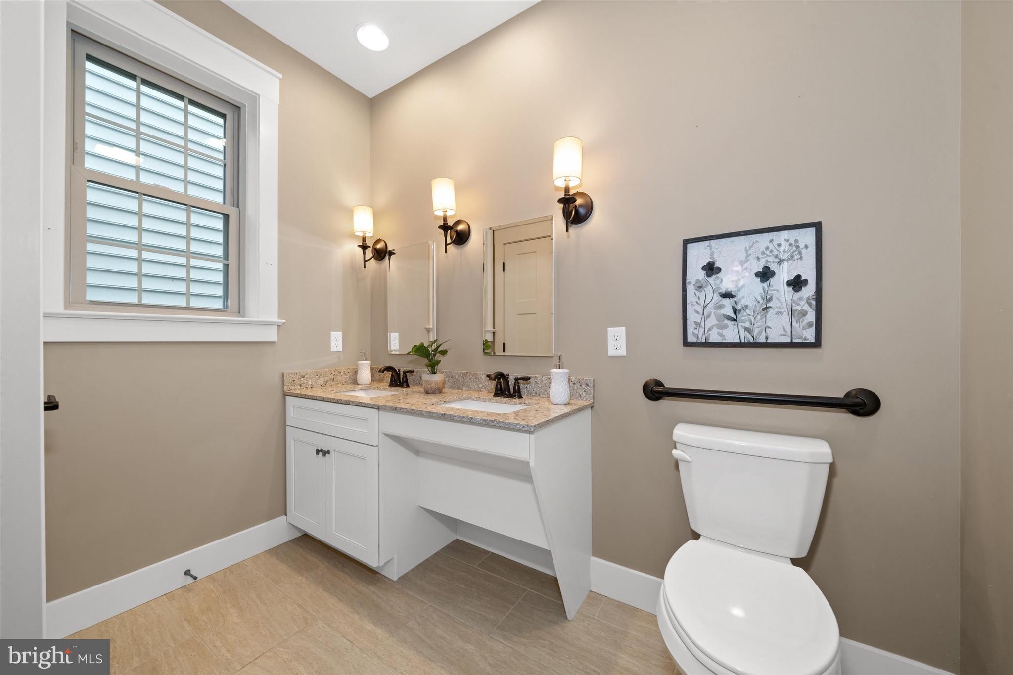 HONEYCROFT VILLAGE - Residential