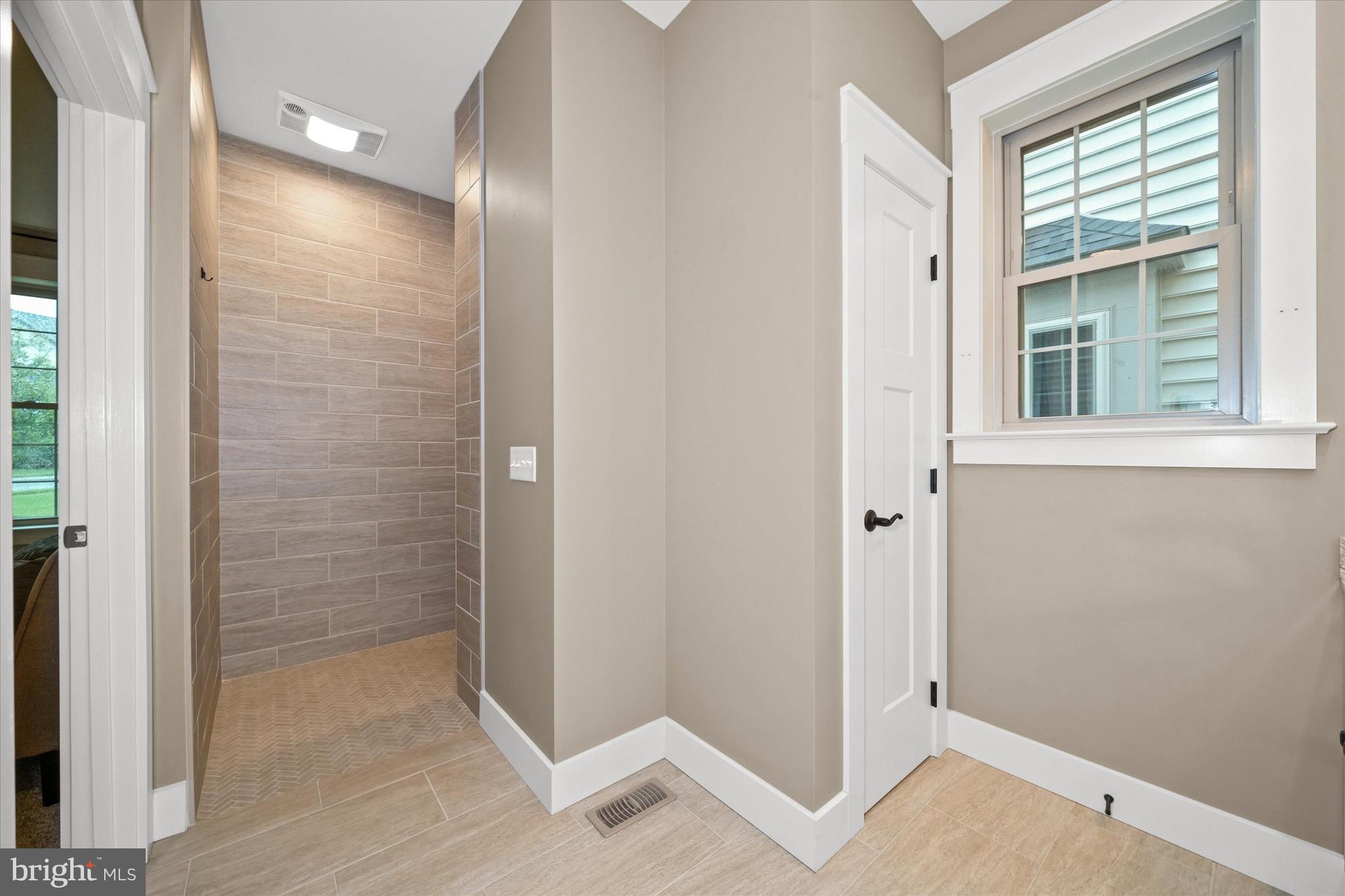 HONEYCROFT VILLAGE - Residential