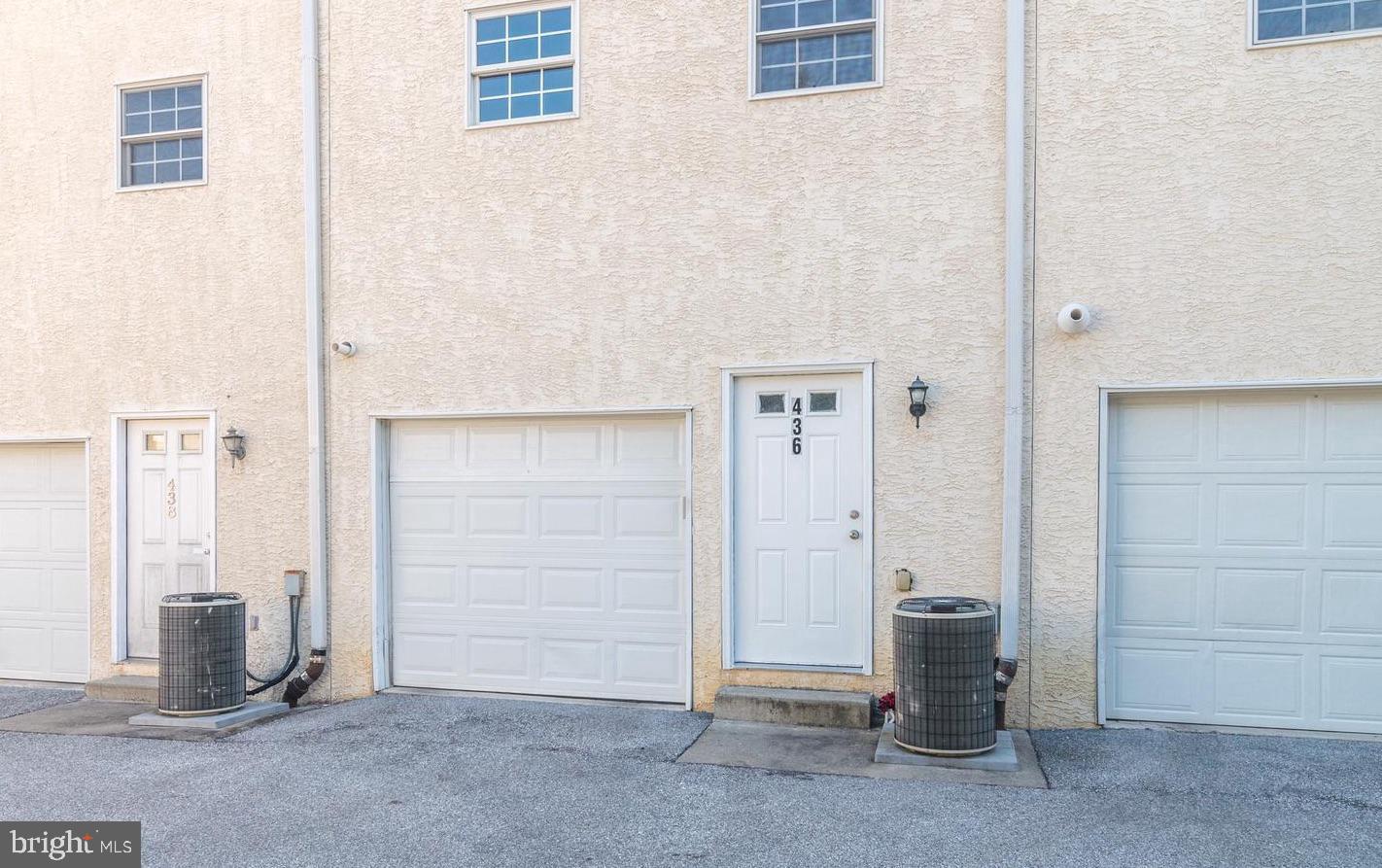 ROXBOROUGH - Residential Lease