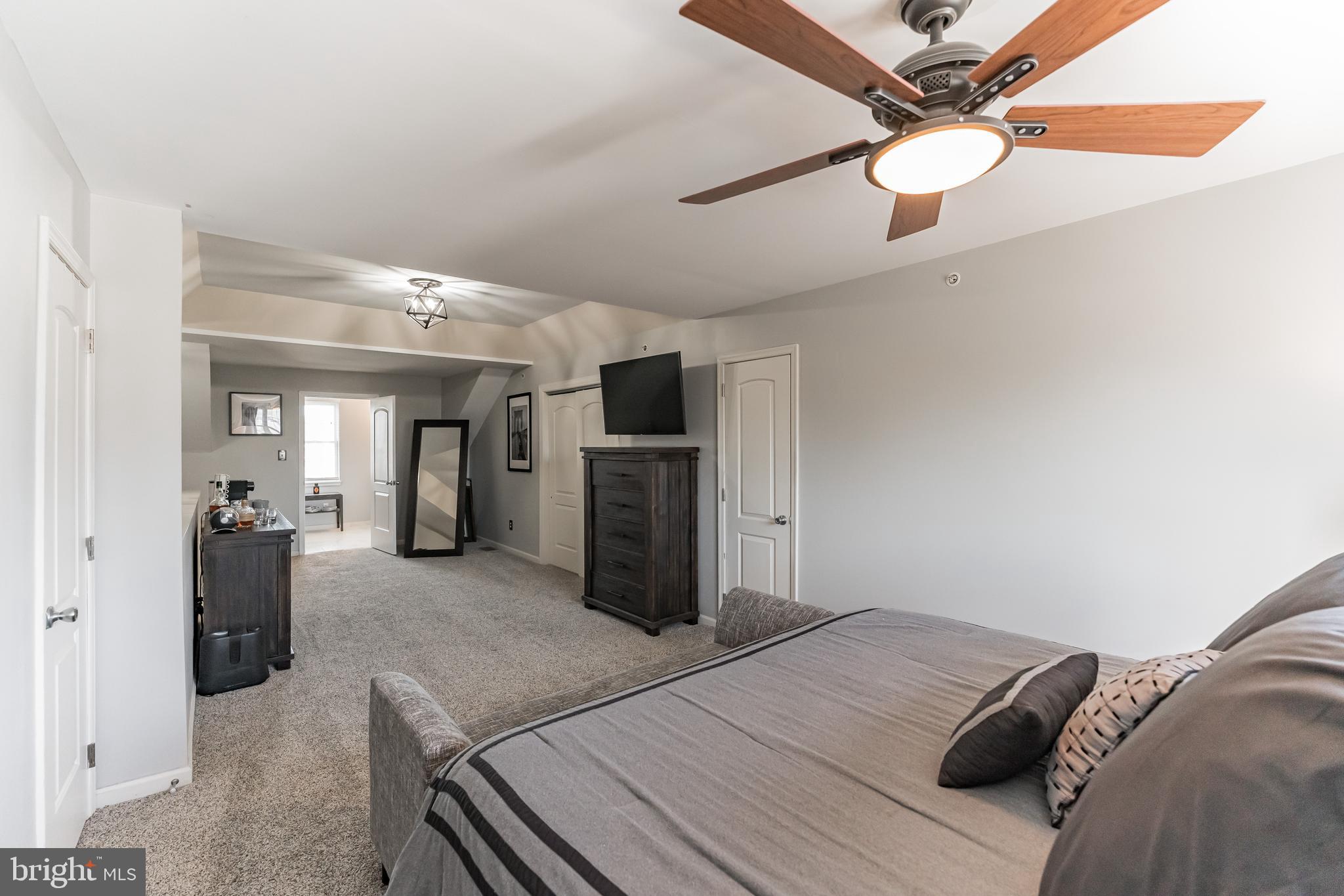 ROXBOROUGH - Residential Lease