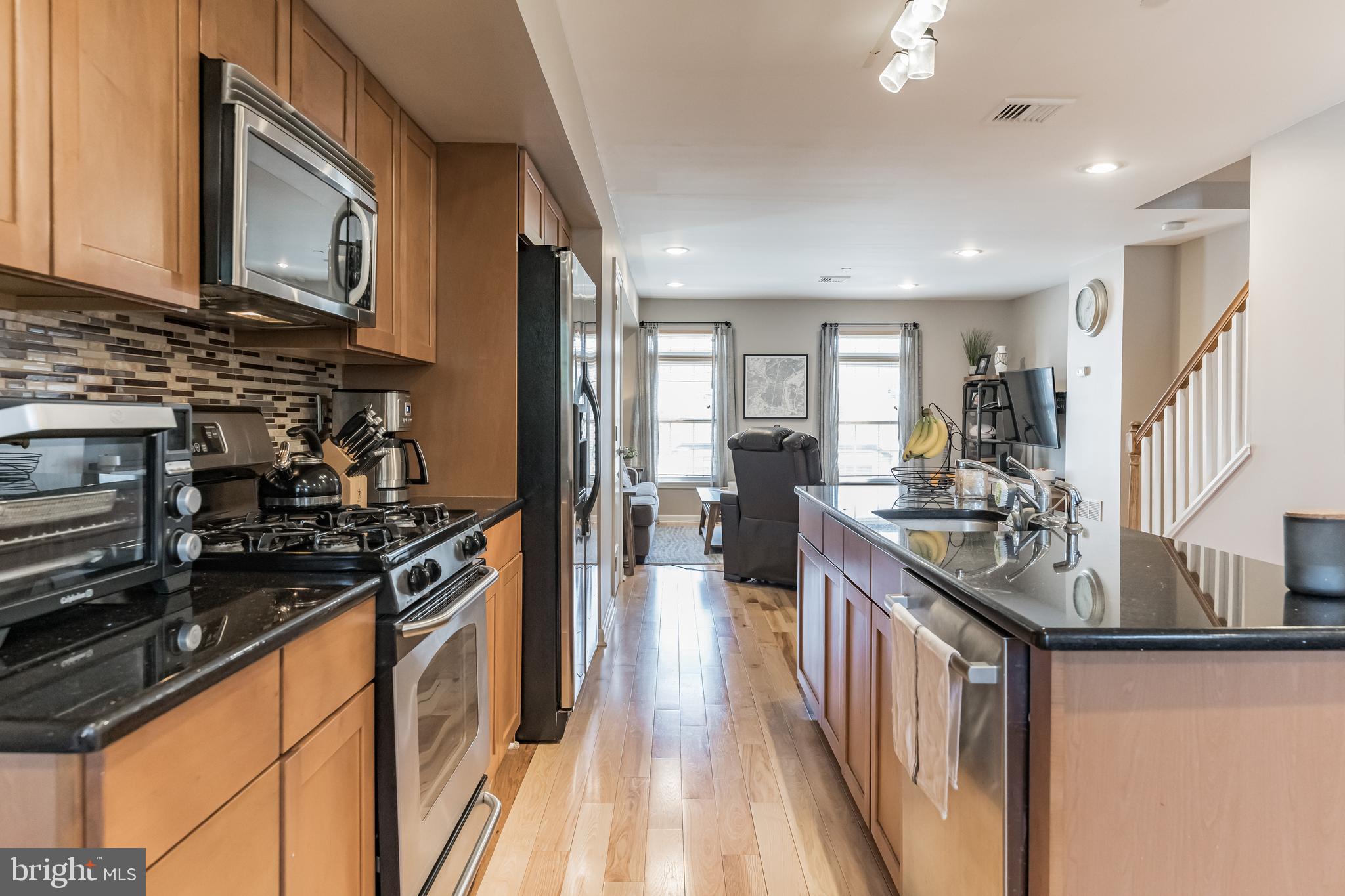 ROXBOROUGH - Residential Lease