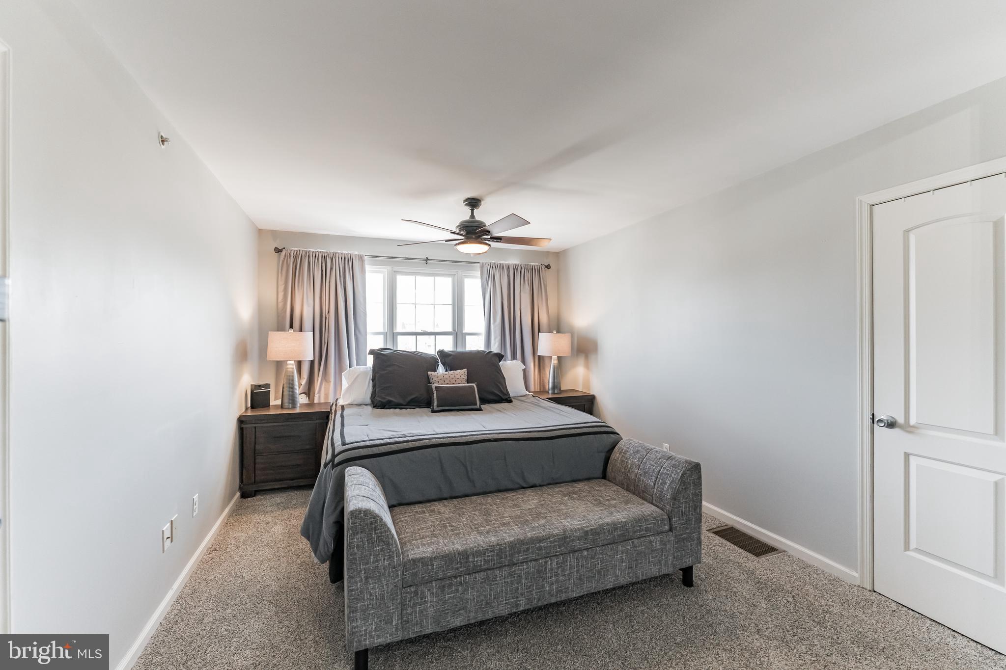 ROXBOROUGH - Residential Lease