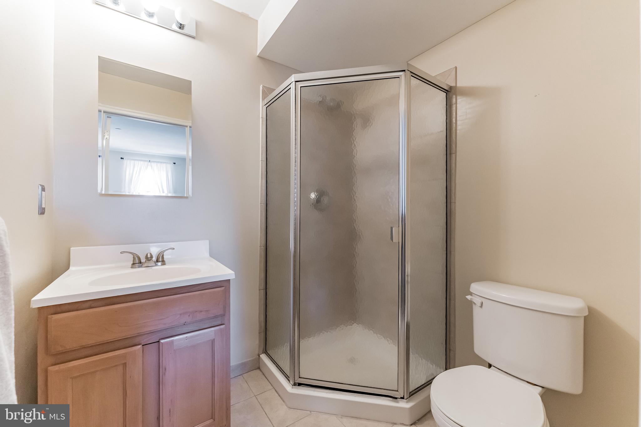 ROXBOROUGH - Residential Lease