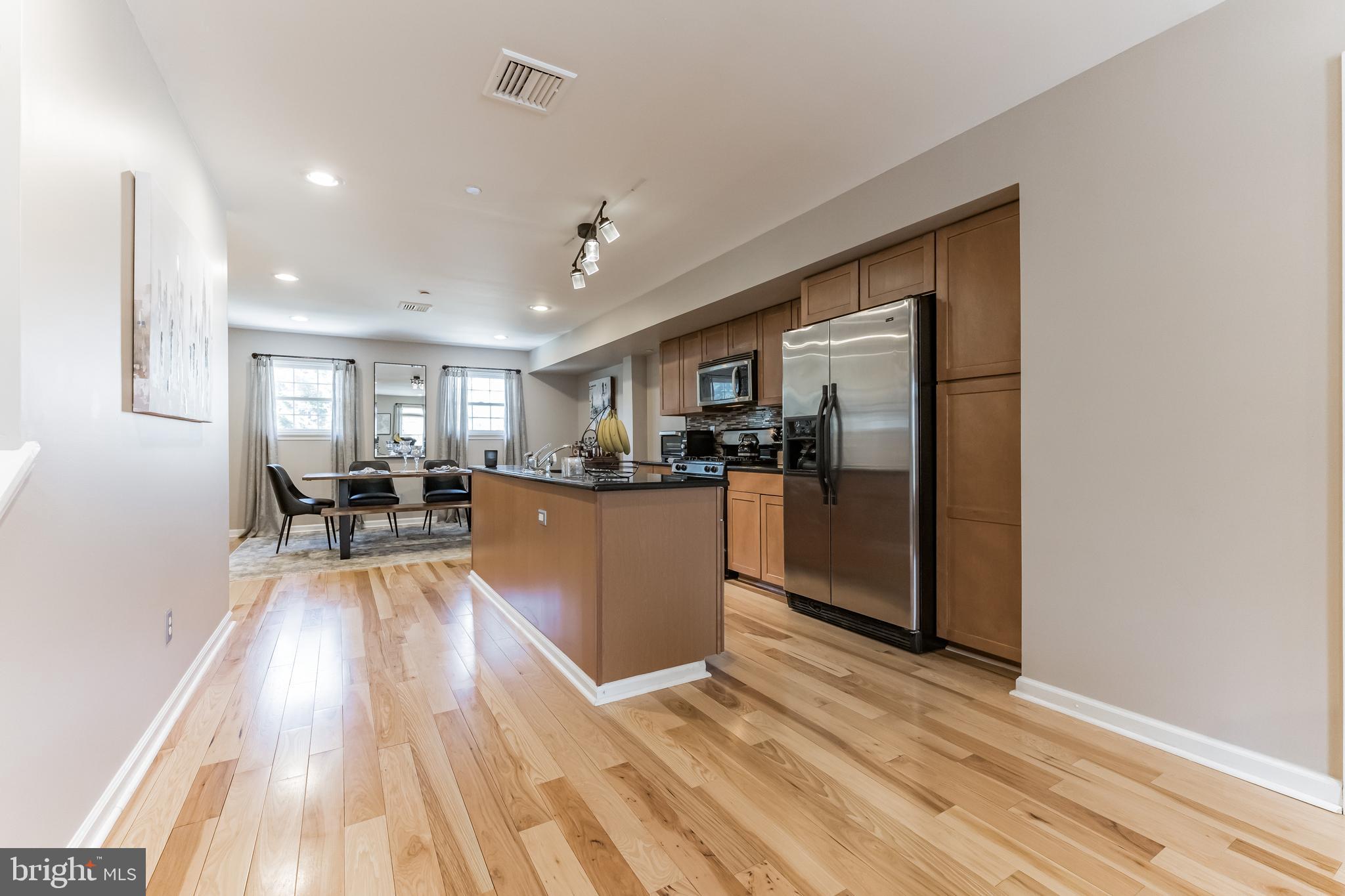 ROXBOROUGH - Residential Lease