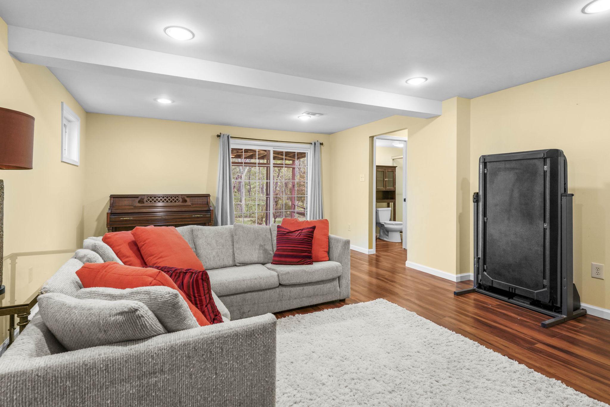 ROLLING ACRES - Residential