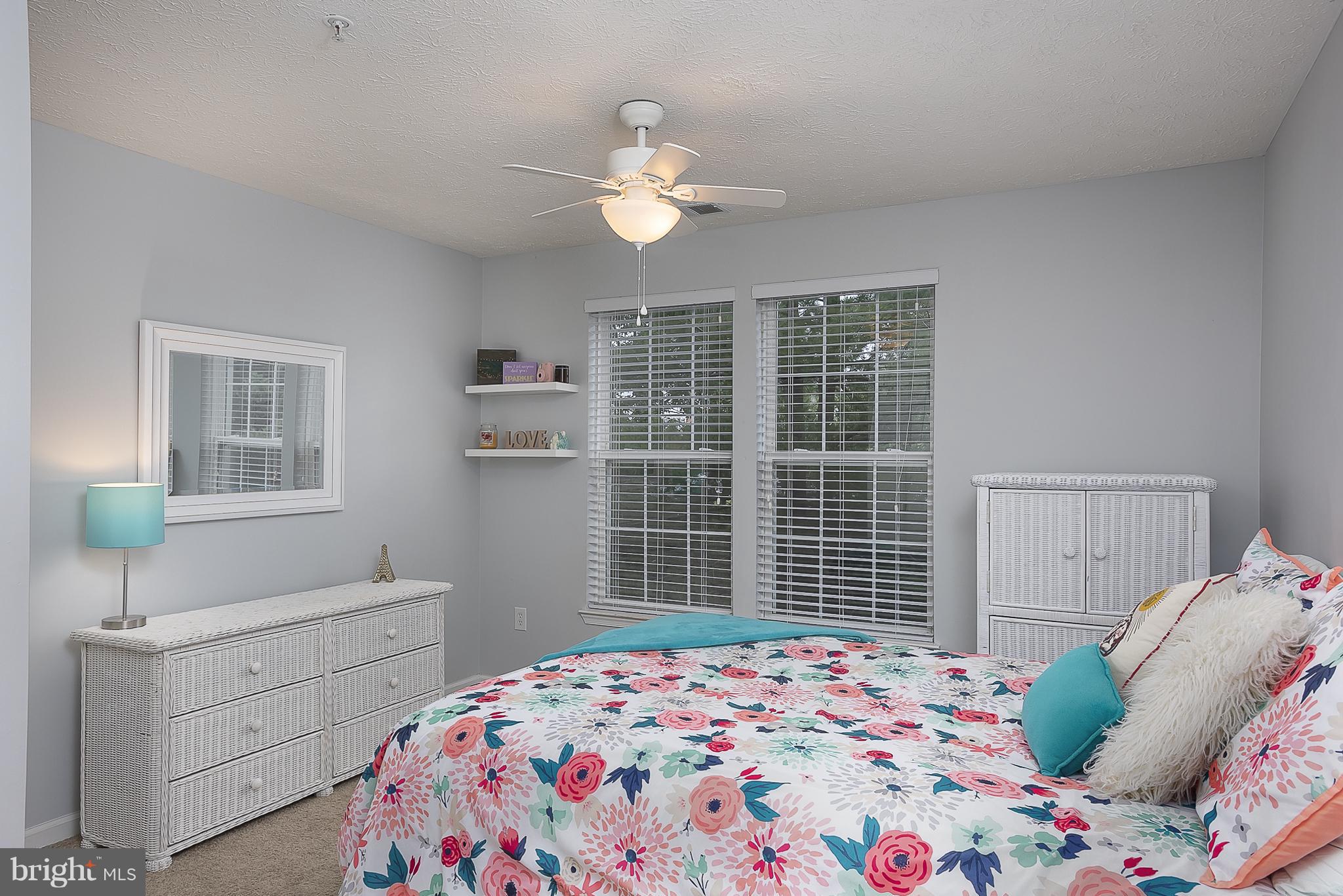 PINEY ORCHARD - Residential