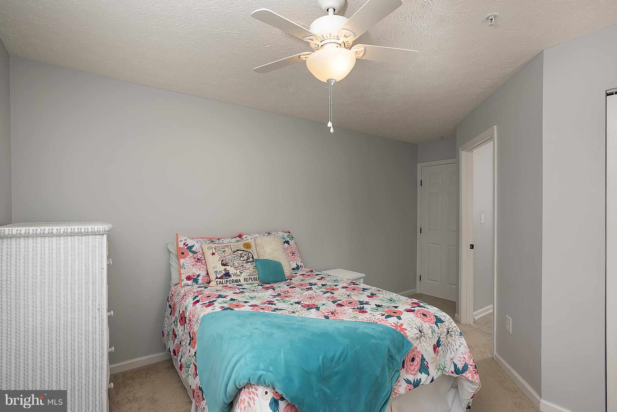 PINEY ORCHARD - Residential