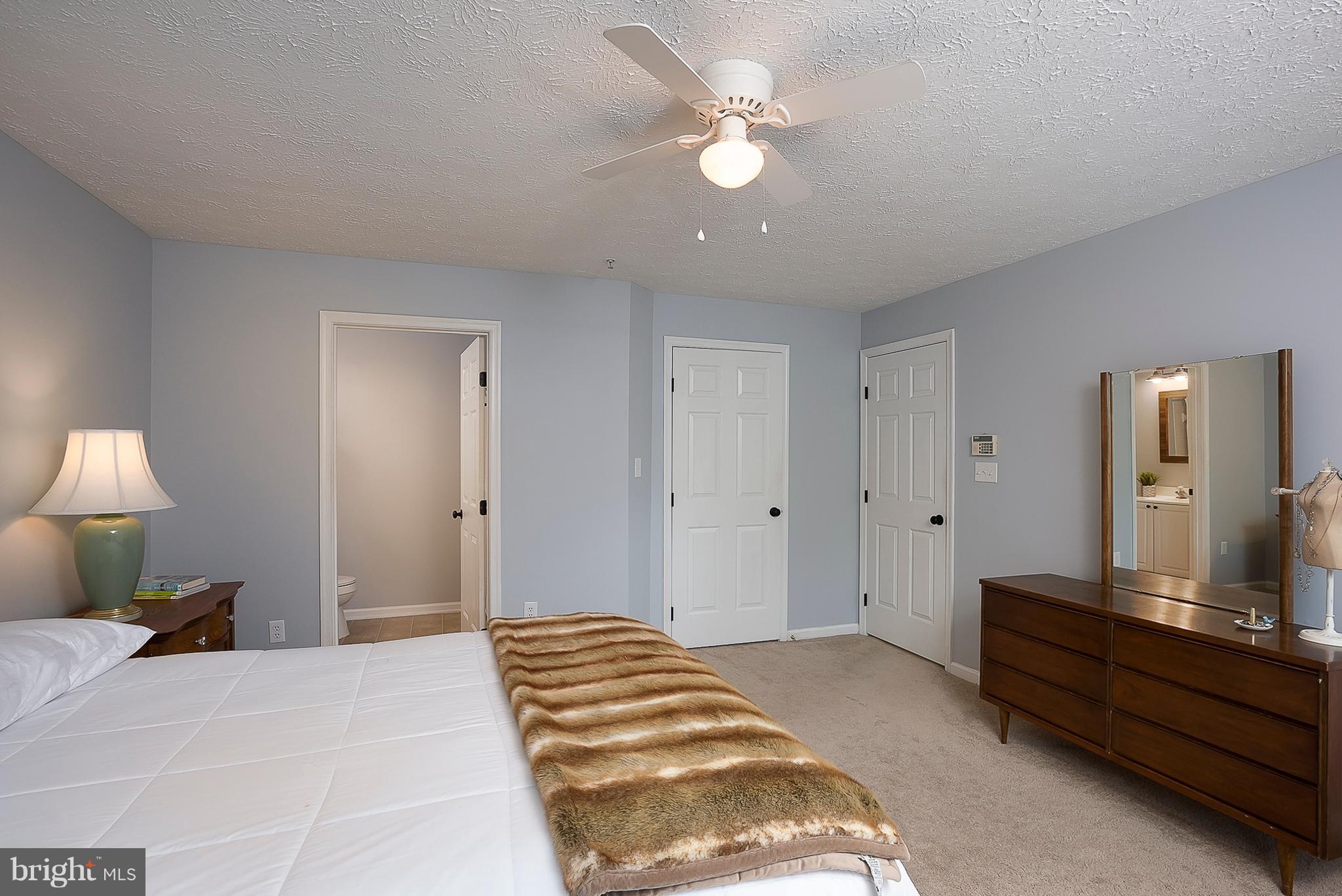 PINEY ORCHARD - Residential