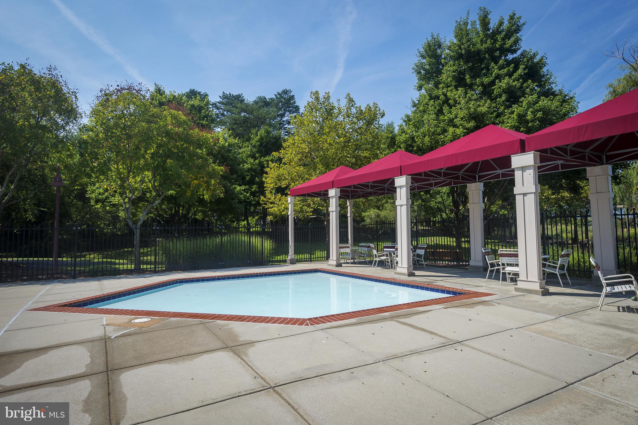 PINEY ORCHARD - Residential